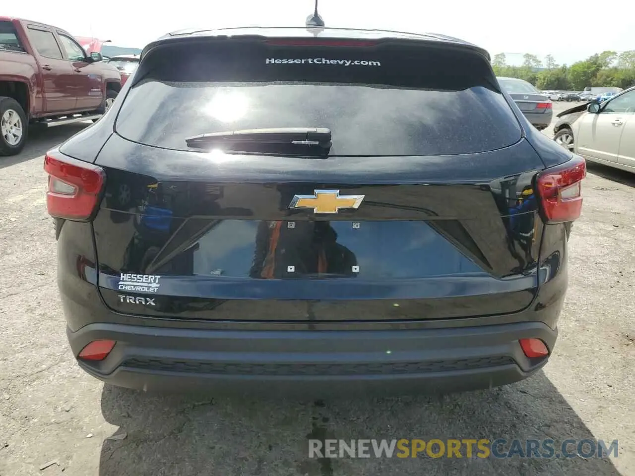 6 fotografías del automóvil dañado KL77LFE27RC092963 CHEVROLET TRAX 2024