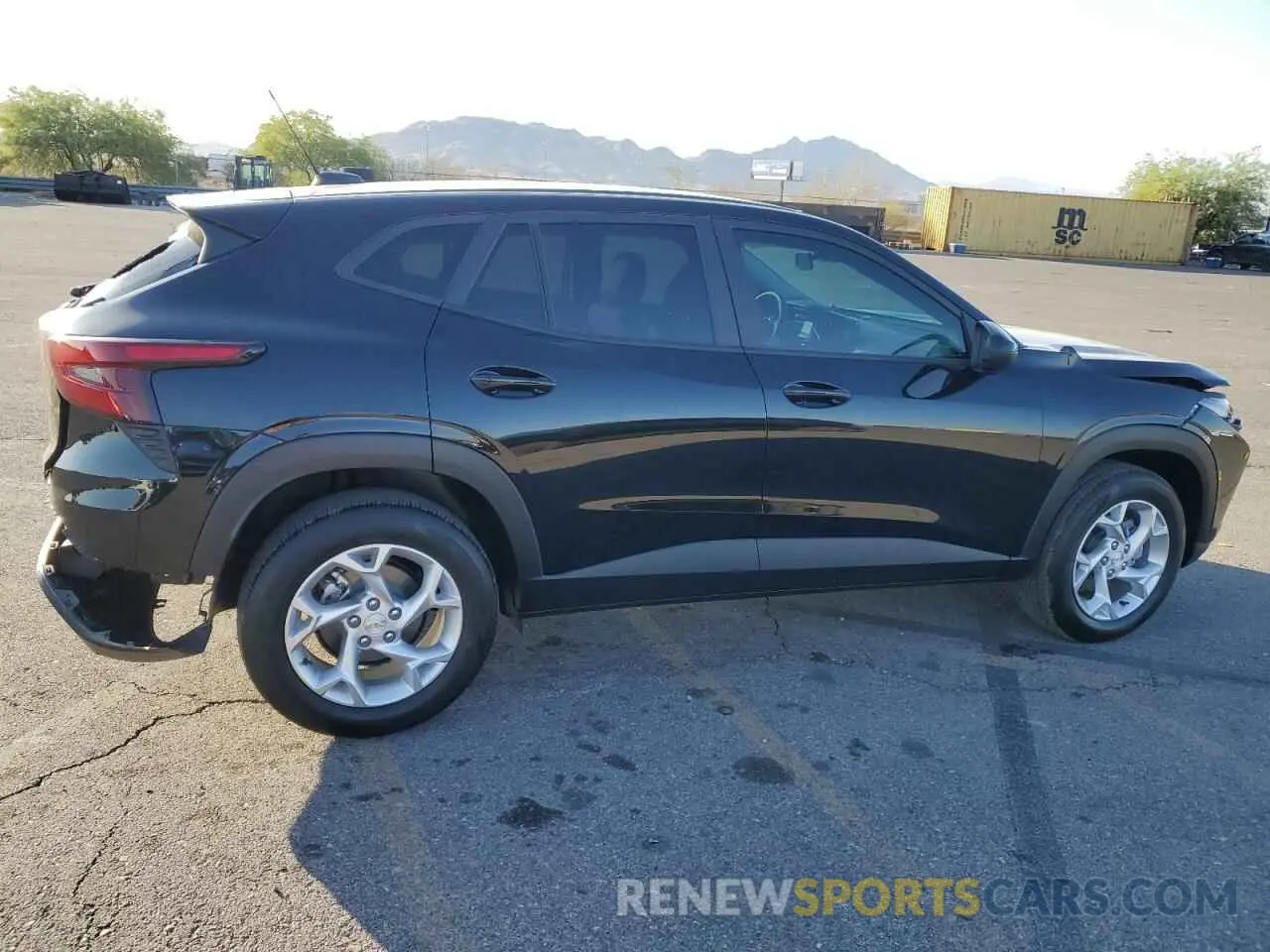 3 fotografías del automóvil dañado KL77LFE27RC120986 CHEVROLET TRAX 2024