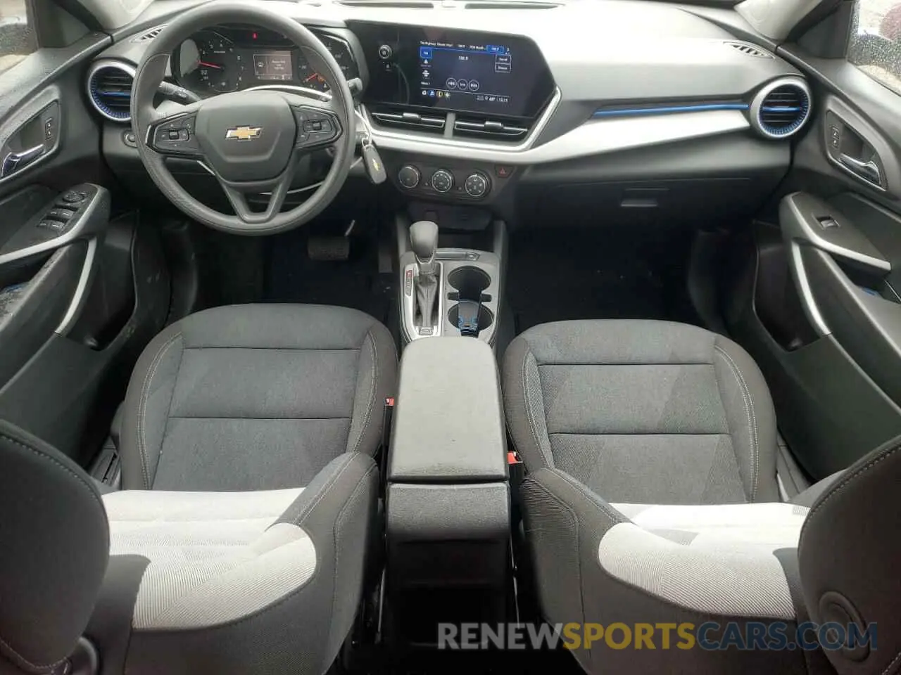 8 fotografías del automóvil dañado KL77LFE28RC096407 CHEVROLET TRAX 2024
