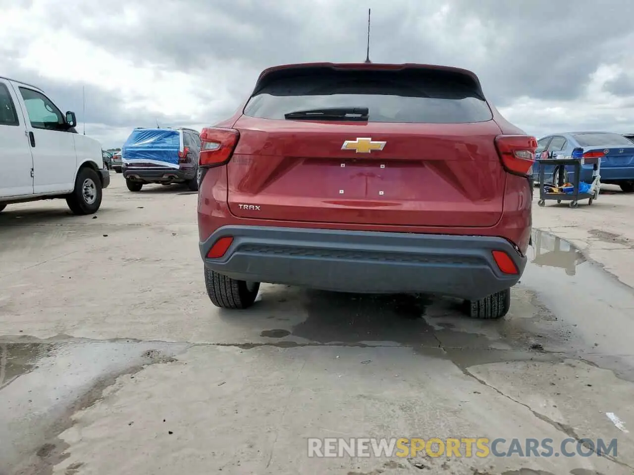 6 fotografías del automóvil dañado KL77LFE28RC213483 CHEVROLET TRAX 2024