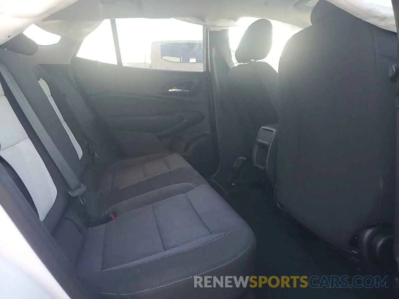10 fotografías del automóvil dañado KL77LFE29RC130709 CHEVROLET TRAX 2024