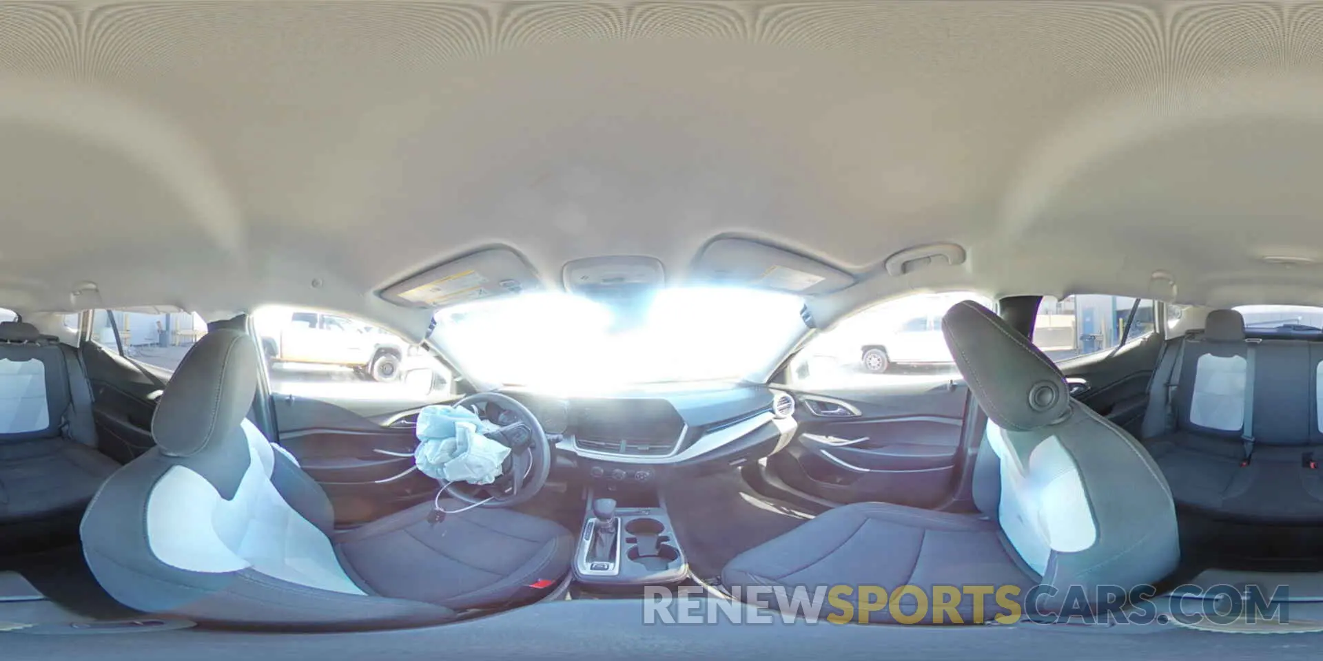 15 fotografías del automóvil dañado KL77LFE29RC130709 CHEVROLET TRAX 2024