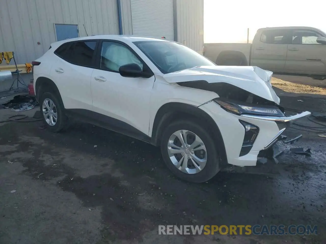 4 fotografías del automóvil dañado KL77LFE29RC130709 CHEVROLET TRAX 2024