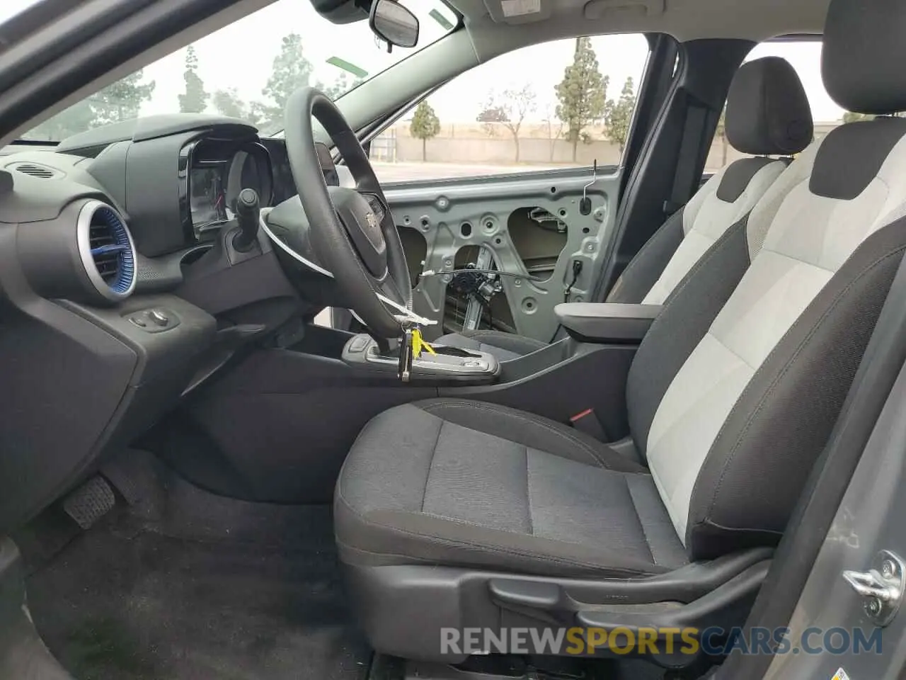 7 fotografías del automóvil dañado KL77LFE29RC130984 CHEVROLET TRAX 2024