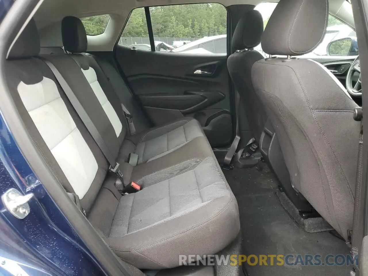 11 fotografías del automóvil dañado KL77LFE2XRC142691 CHEVROLET TRAX 2024