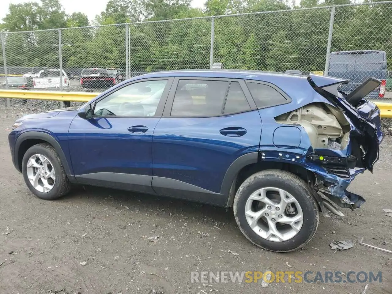 2 fotografías del automóvil dañado KL77LFE2XRC142691 CHEVROLET TRAX 2024
