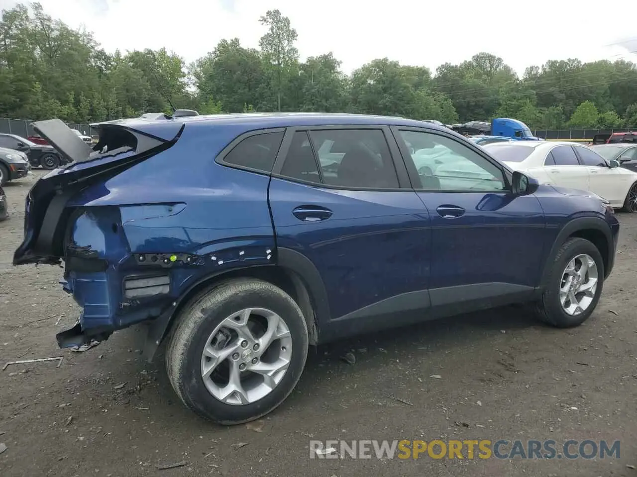 3 fotografías del automóvil dañado KL77LFE2XRC142691 CHEVROLET TRAX 2024