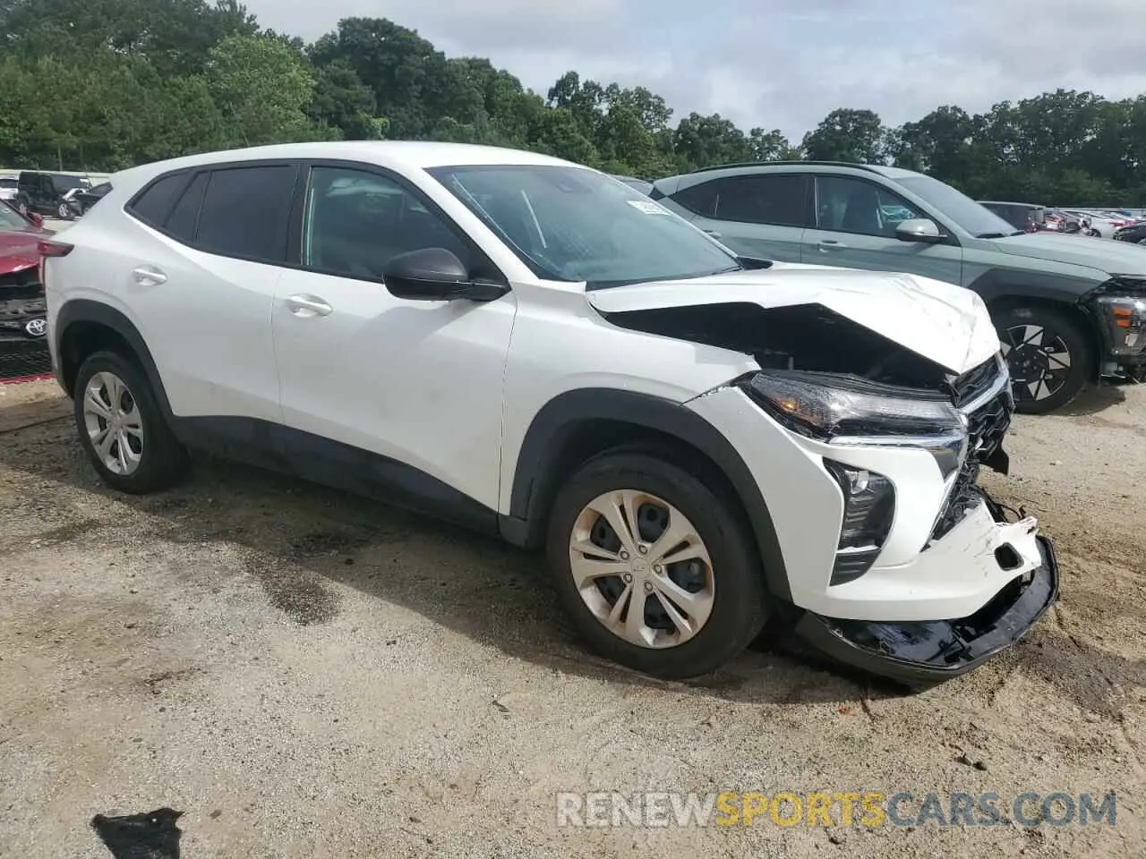 4 fotografías del automóvil dañado KL77LFE2XRC161824 CHEVROLET TRAX 2024
