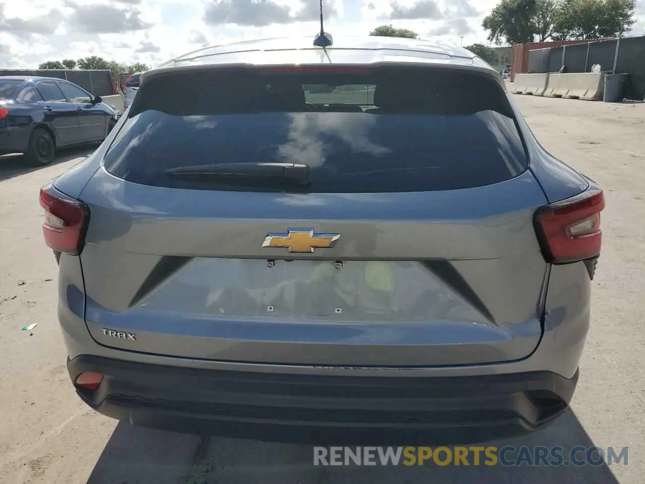 6 fotografías del automóvil dañado KL77LFE2XRC182866 CHEVROLET TRAX 2024