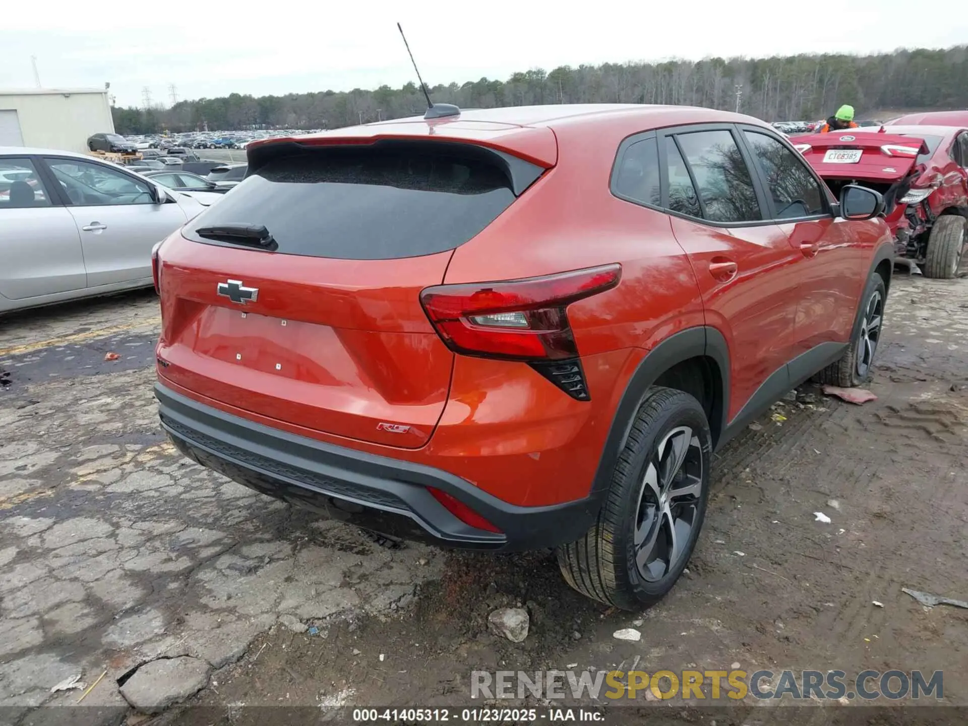 4 fotografías del automóvil dañado KL77LGE21RC029069 CHEVROLET TRAX 2024