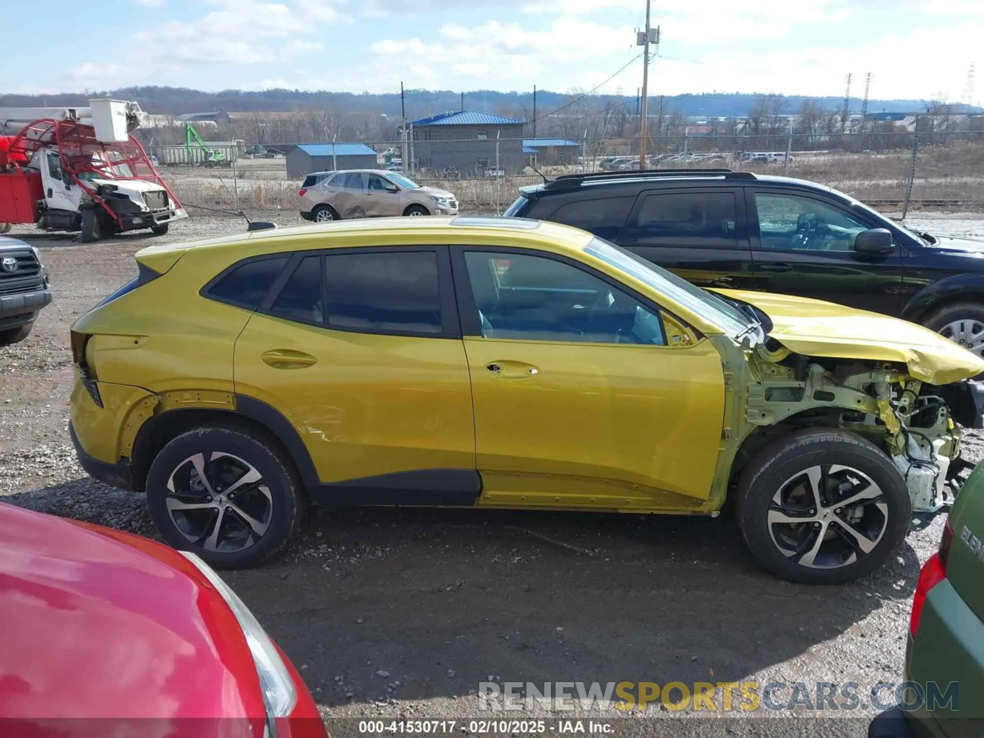 14 fotografías del automóvil dañado KL77LGE22RC014449 CHEVROLET TRAX 2024