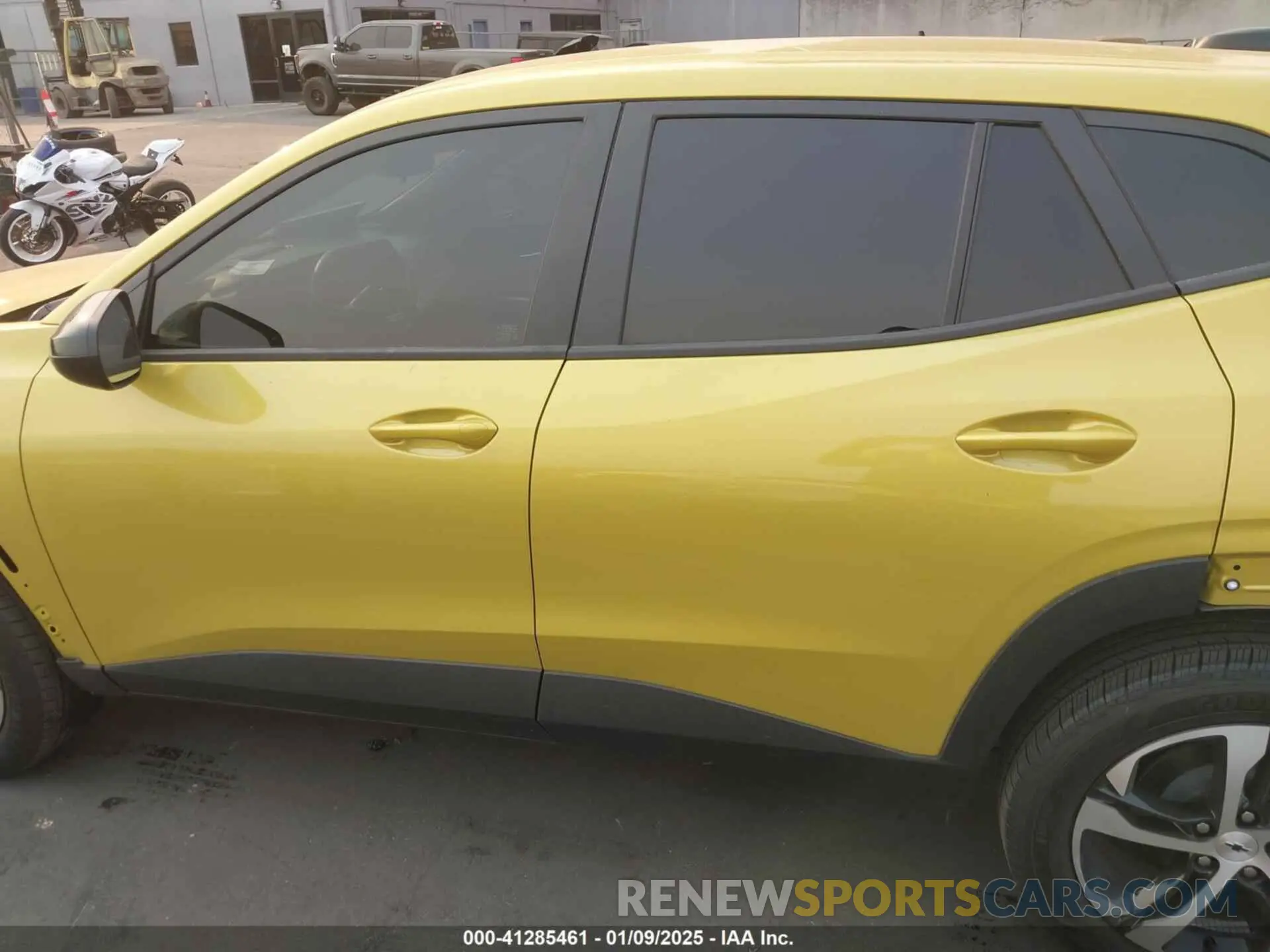 15 fotografías del automóvil dañado KL77LGE22RC126376 CHEVROLET TRAX 2024