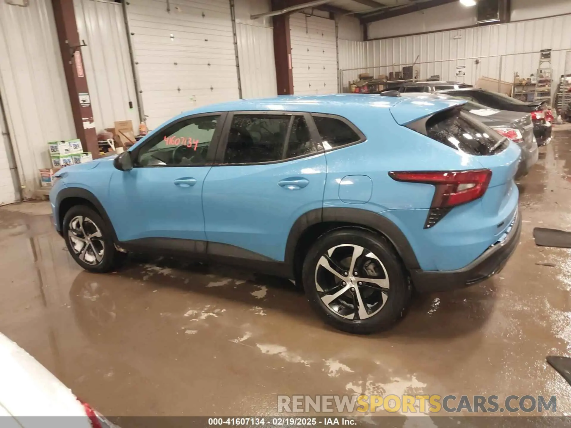 14 fotografías del automóvil dañado KL77LGE23RC176462 CHEVROLET TRAX 2024
