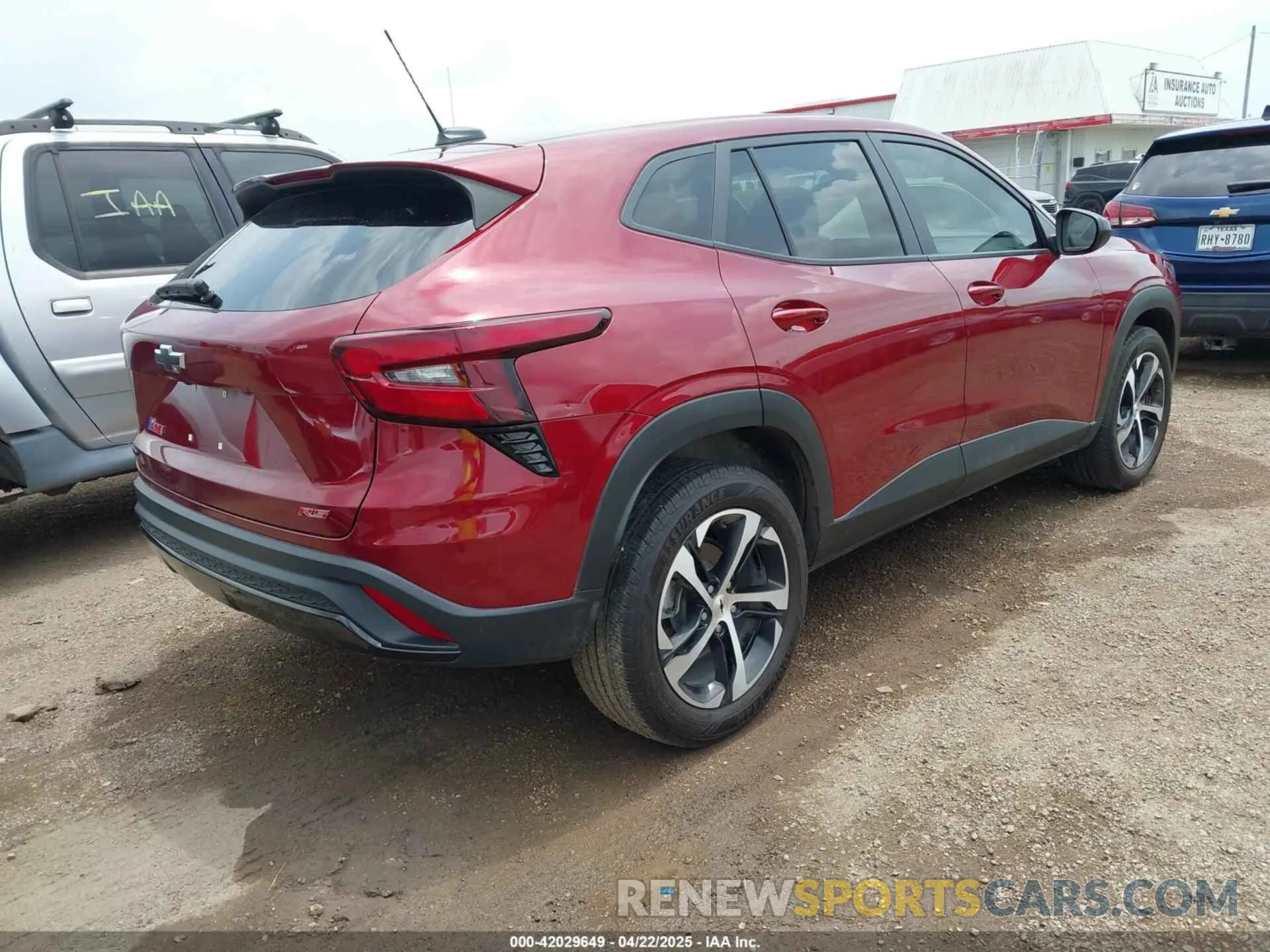 4 fotografías del automóvil dañado KL77LGE24RC145334 CHEVROLET TRAX 2024
