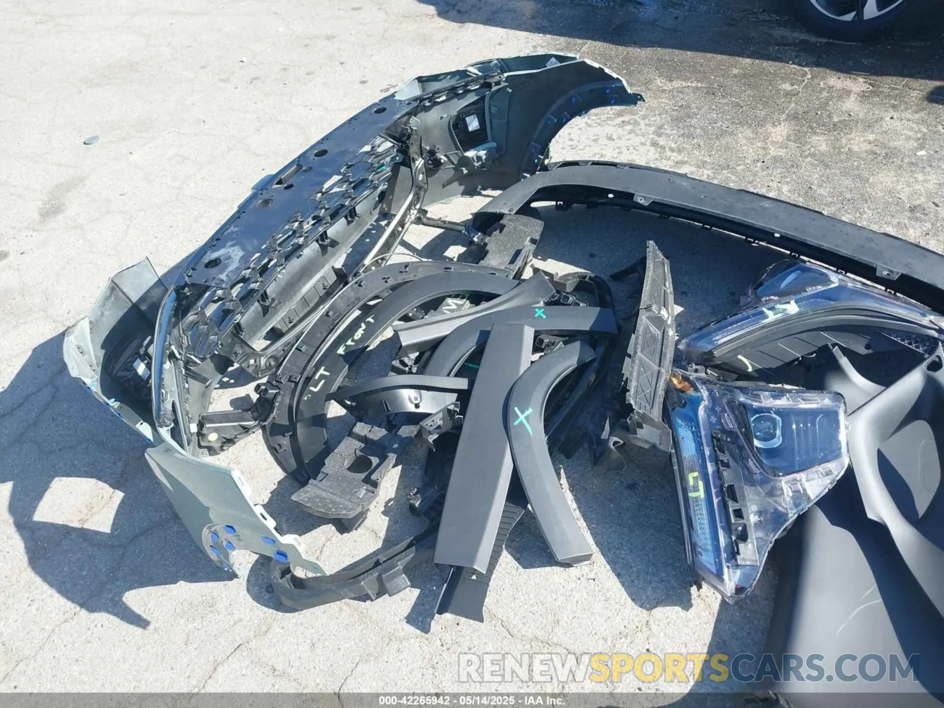 12 fotografías del automóvil dañado KL77LGE25RC234393 CHEVROLET TRAX 2024