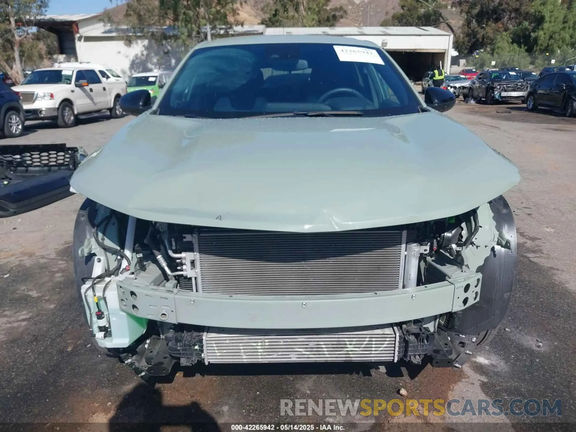 13 fotografías del automóvil dañado KL77LGE25RC234393 CHEVROLET TRAX 2024