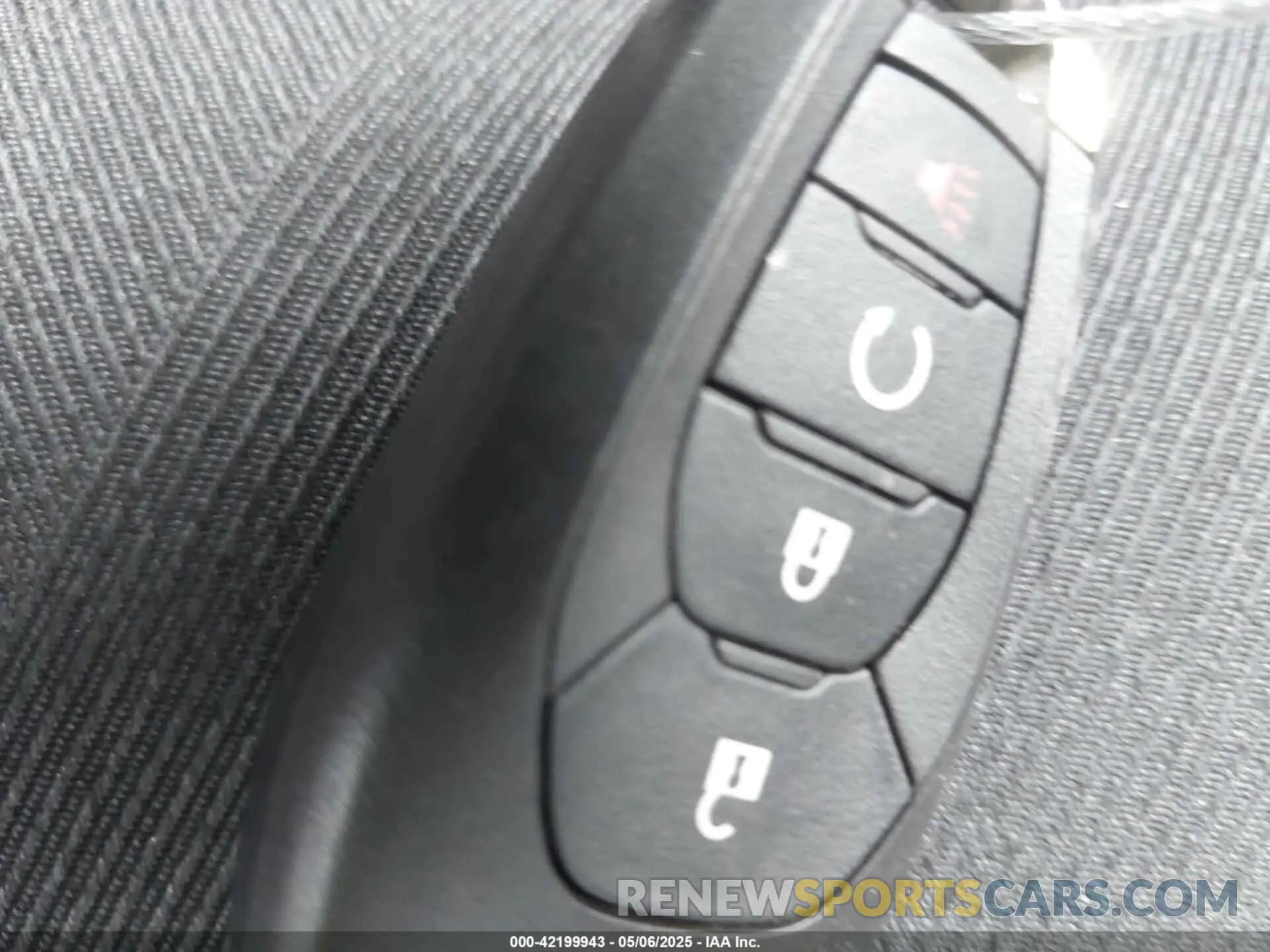 11 fotografías del automóvil dañado KL77LGE26RC200057 CHEVROLET TRAX 2024