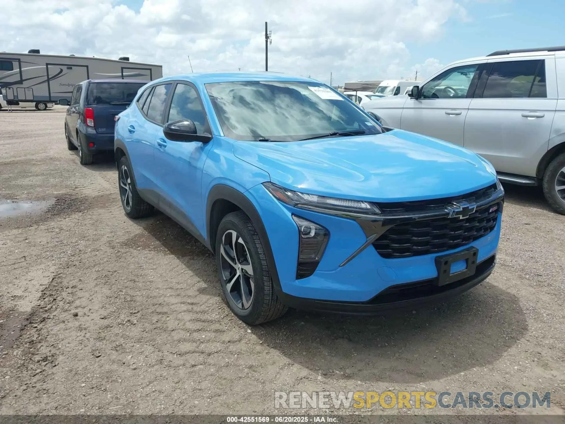 1 fotografías del automóvil dañado KL77LGE27RC030159 CHEVROLET TRAX 2024