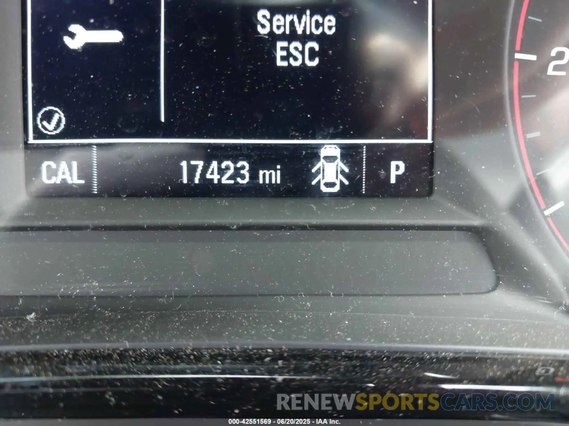 15 fotografías del automóvil dañado KL77LGE27RC030159 CHEVROLET TRAX 2024