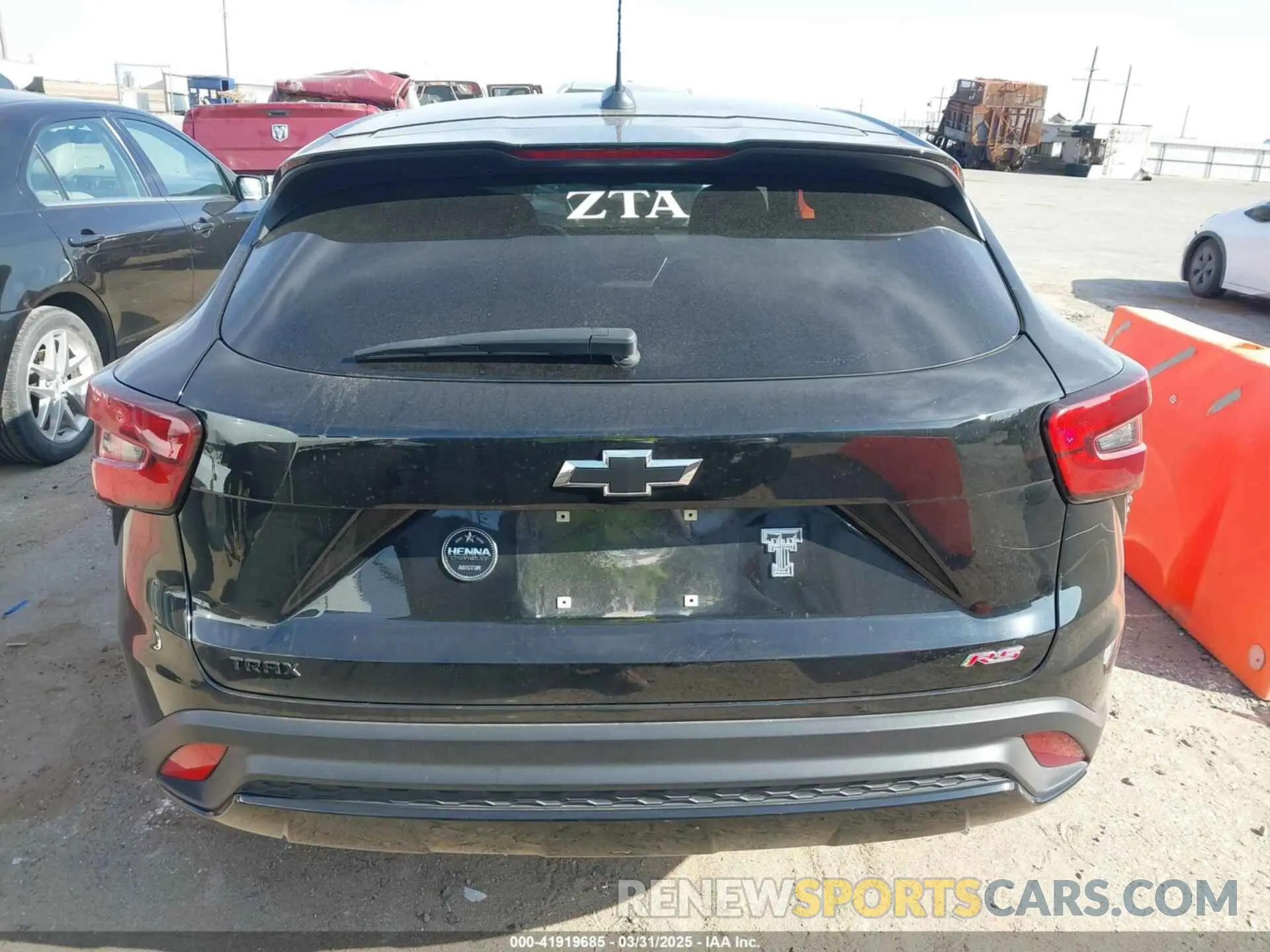16 fotografías del automóvil dañado KL77LGE28RC032793 CHEVROLET TRAX 2024