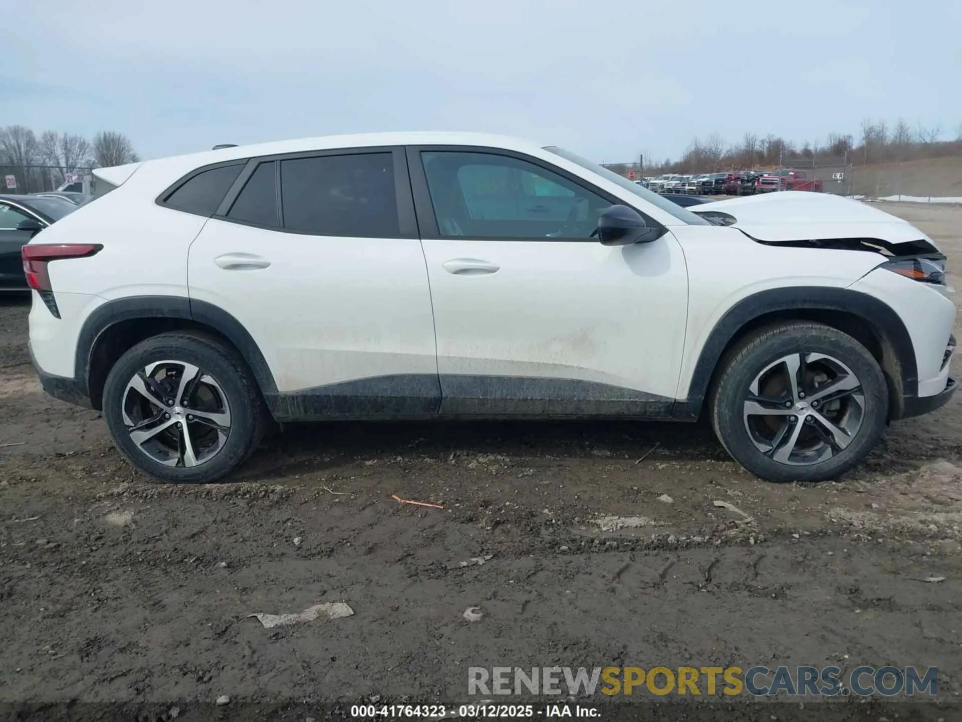 14 fotografías del automóvil dañado KL77LGE28RC058472 CHEVROLET TRAX 2024