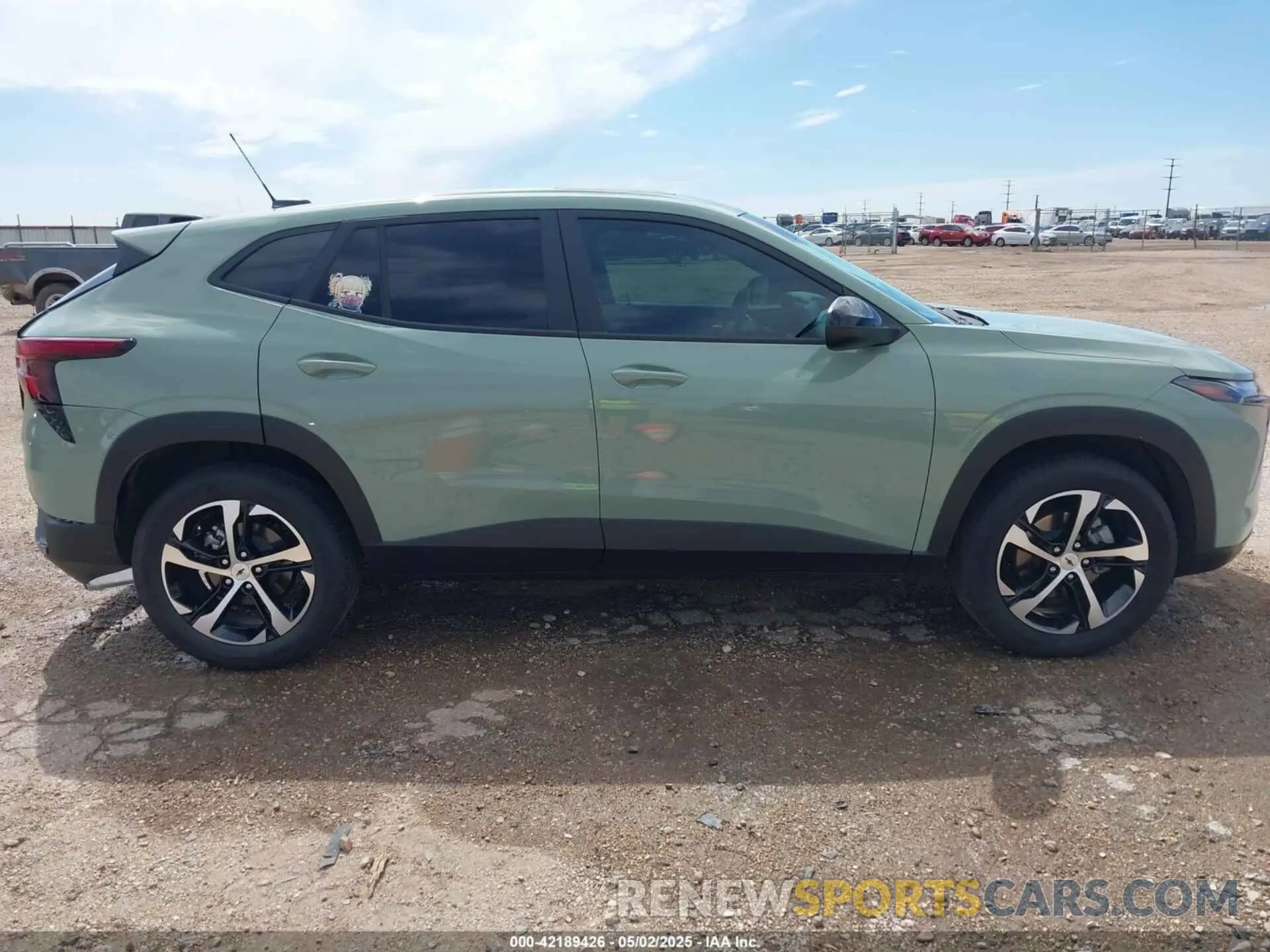 13 fotografías del automóvil dañado KL77LGE28RC099460 CHEVROLET TRAX 2024