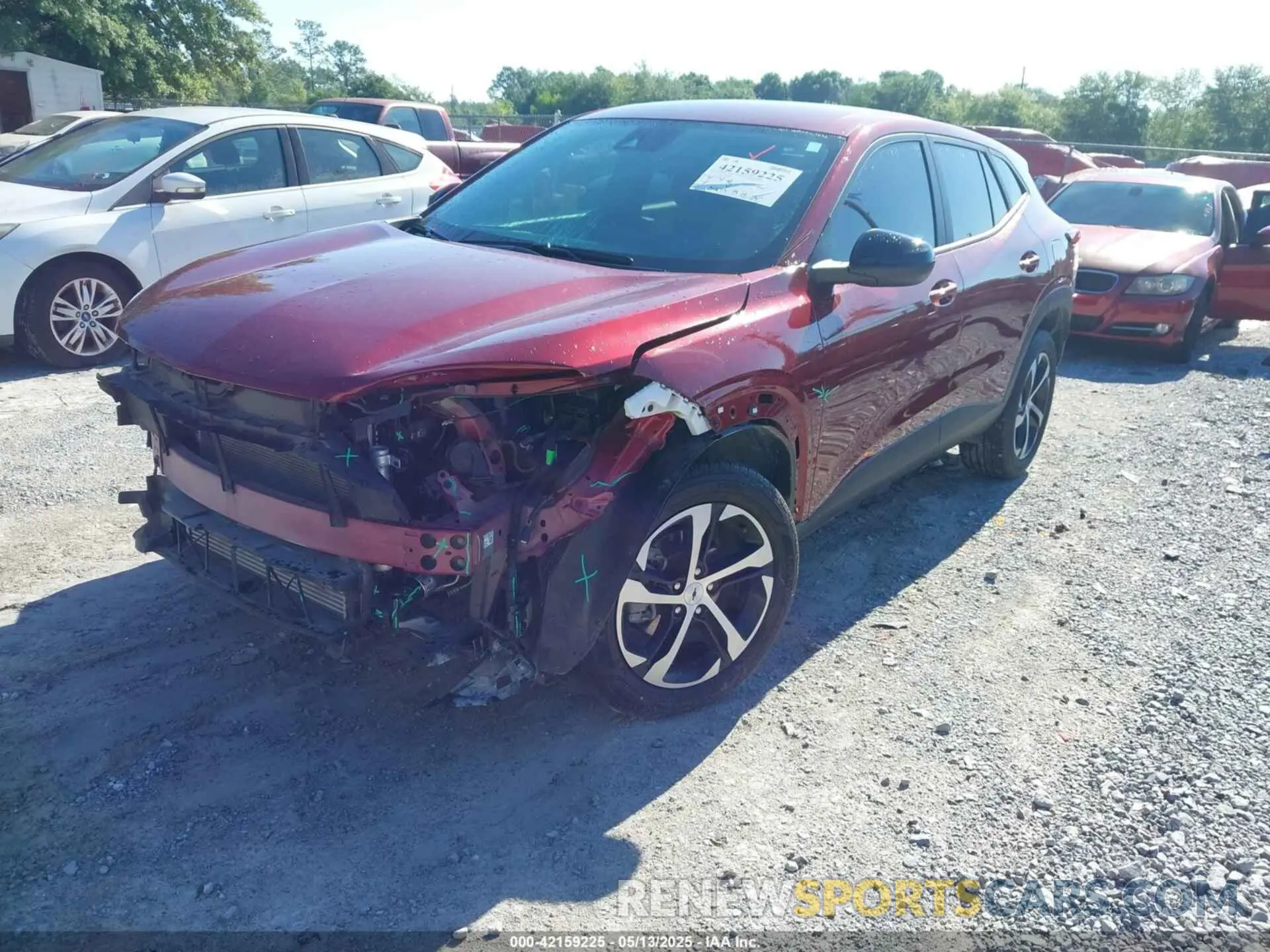 2 fotografías del automóvil dañado KL77LGE28RC137978 CHEVROLET TRAX 2024