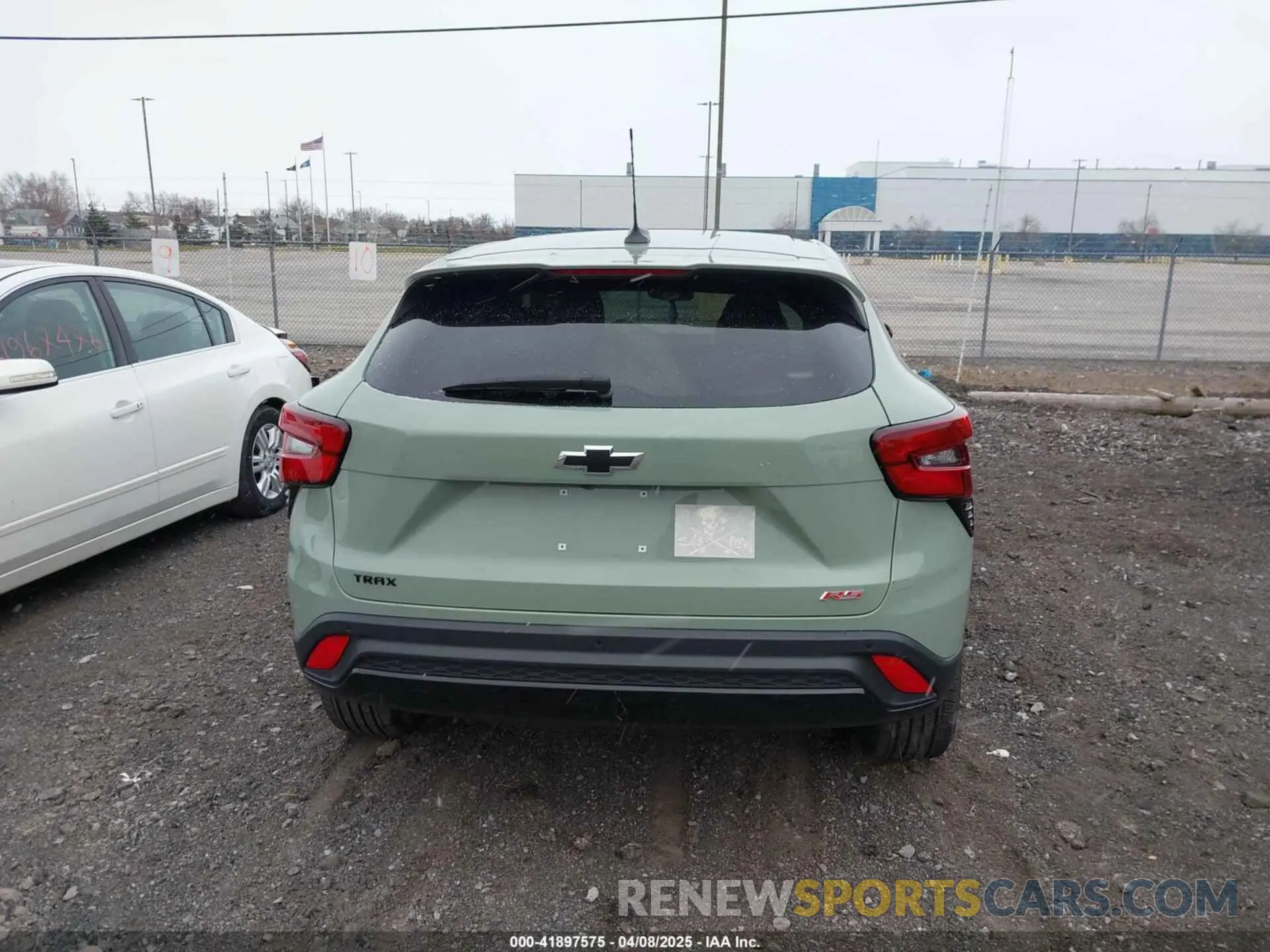 16 fotografías del automóvil dañado KL77LGE29RC149055 CHEVROLET TRAX 2024