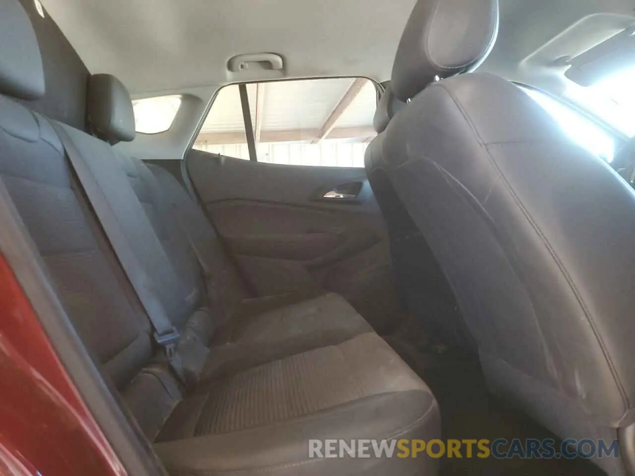 11 fotografías del automóvil dañado KL77LHE21RC014223 CHEVROLET TRAX 2024