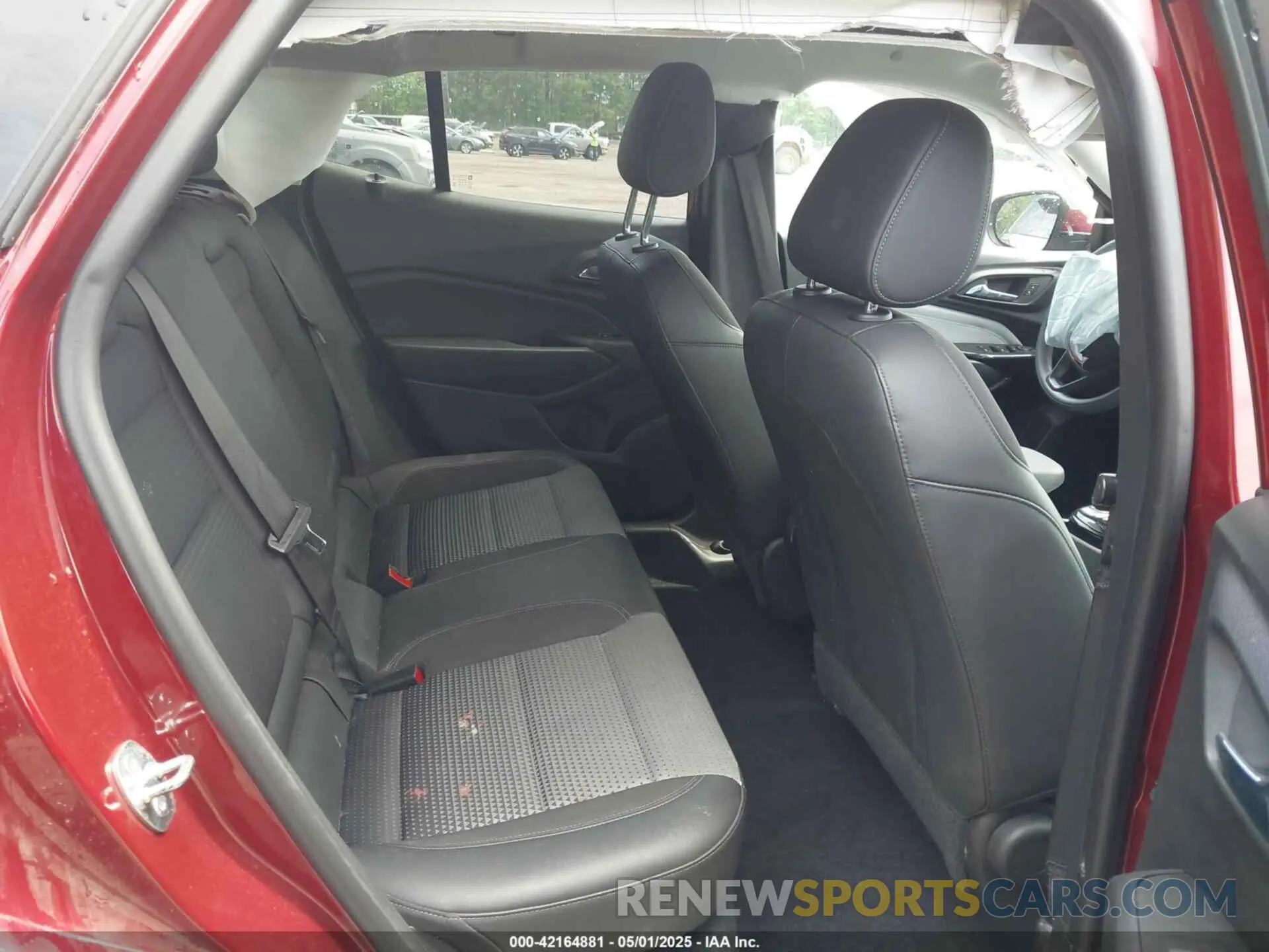 8 fotografías del automóvil dañado KL77LHE22RC042497 CHEVROLET TRAX 2024