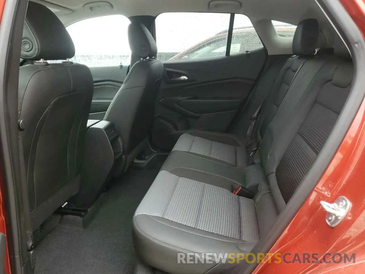 11 fotografías del automóvil dañado KL77LHE22RC142406 CHEVROLET TRAX 2024