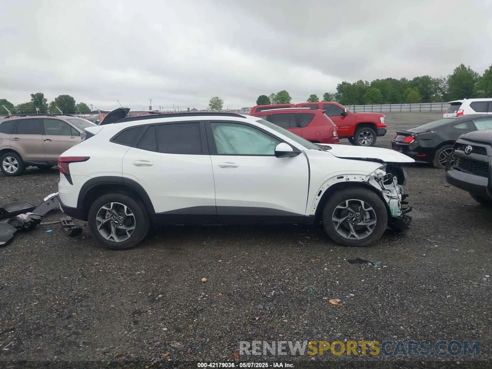 13 fotografías del automóvil dañado KL77LHE22RC241307 CHEVROLET TRAX 2024
