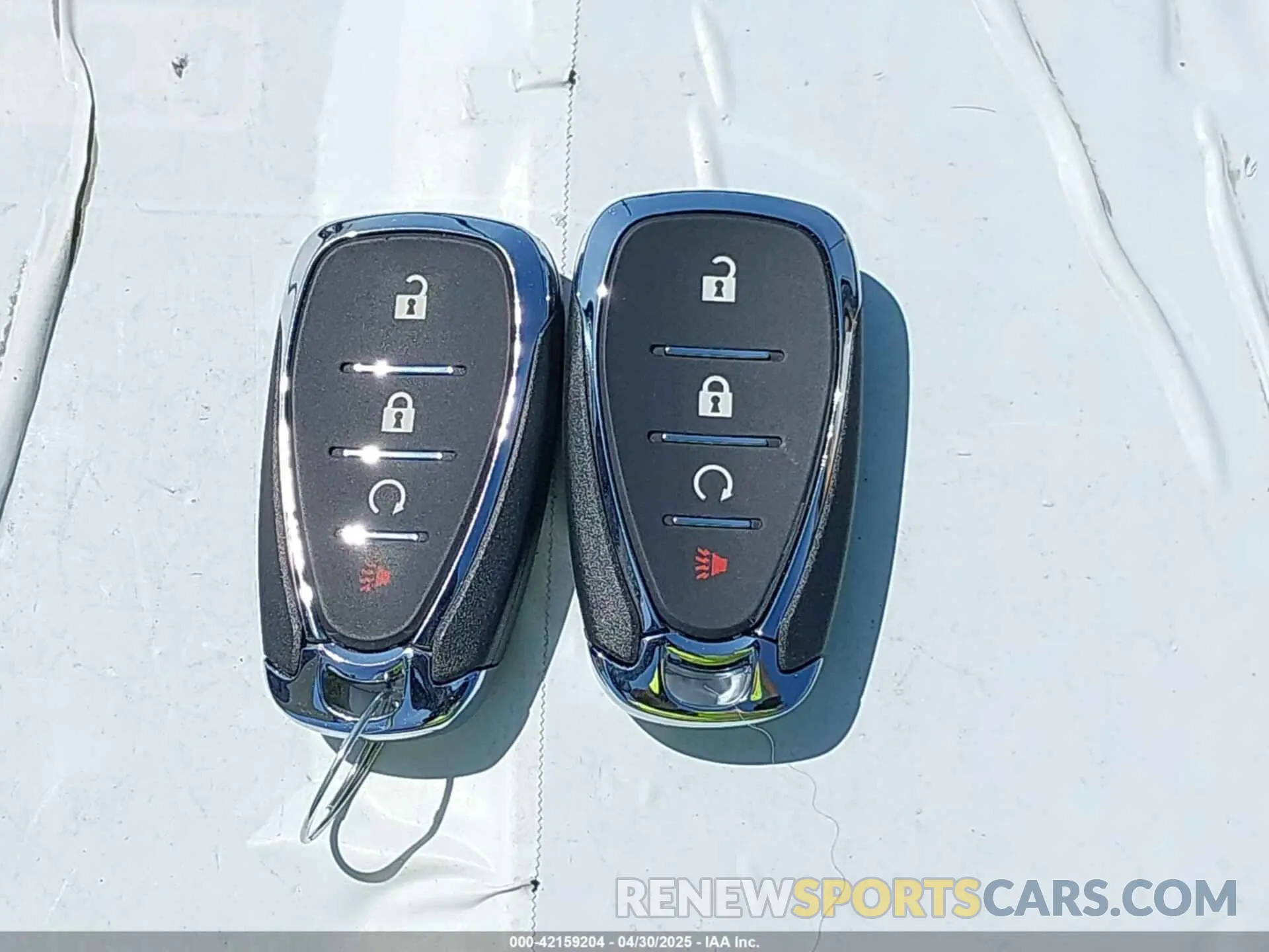 11 fotografías del automóvil dañado KL77LHE23RC170392 CHEVROLET TRAX 2024