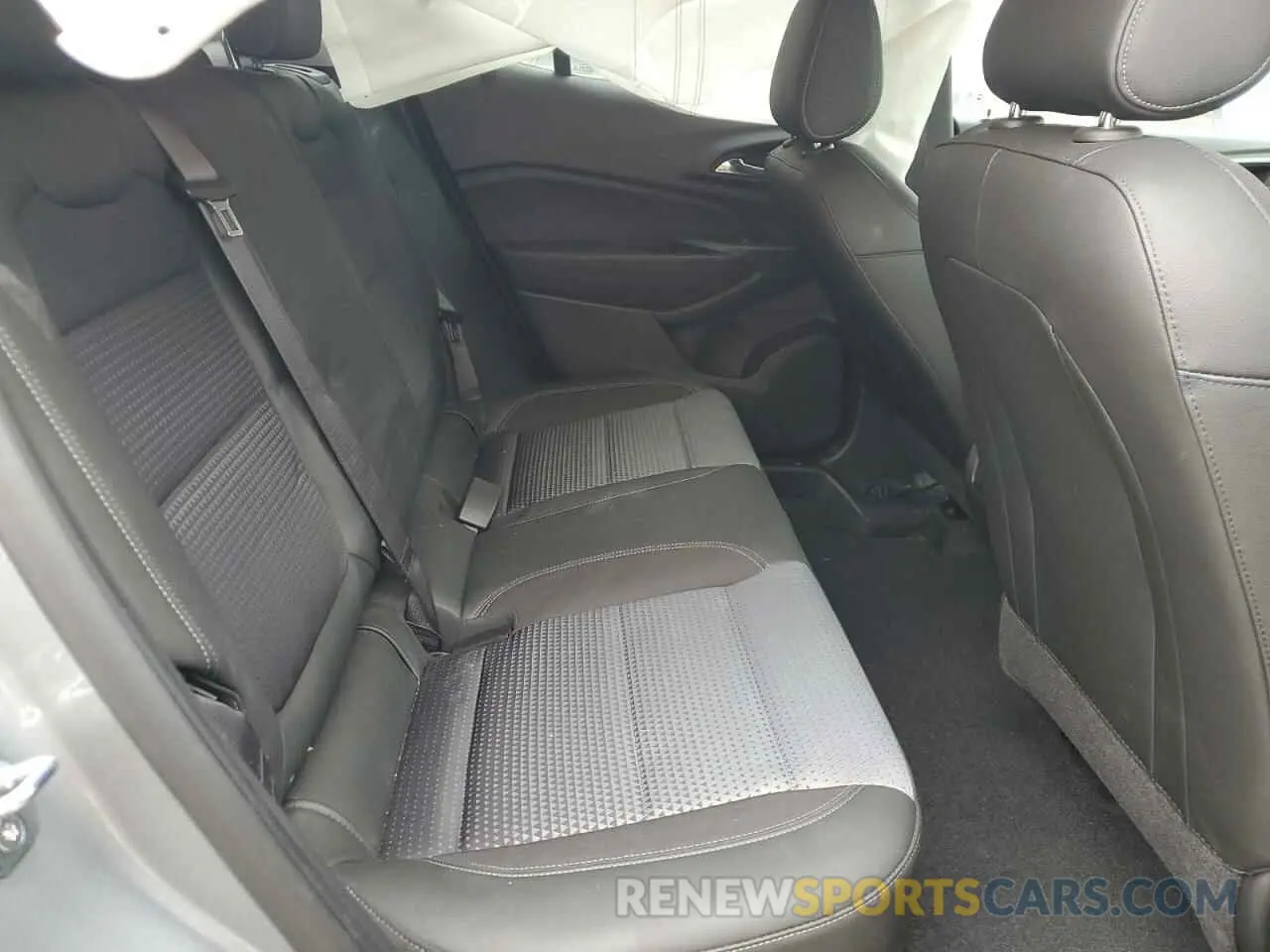 11 fotografías del automóvil dañado KL77LHE24RC049726 CHEVROLET TRAX 2024