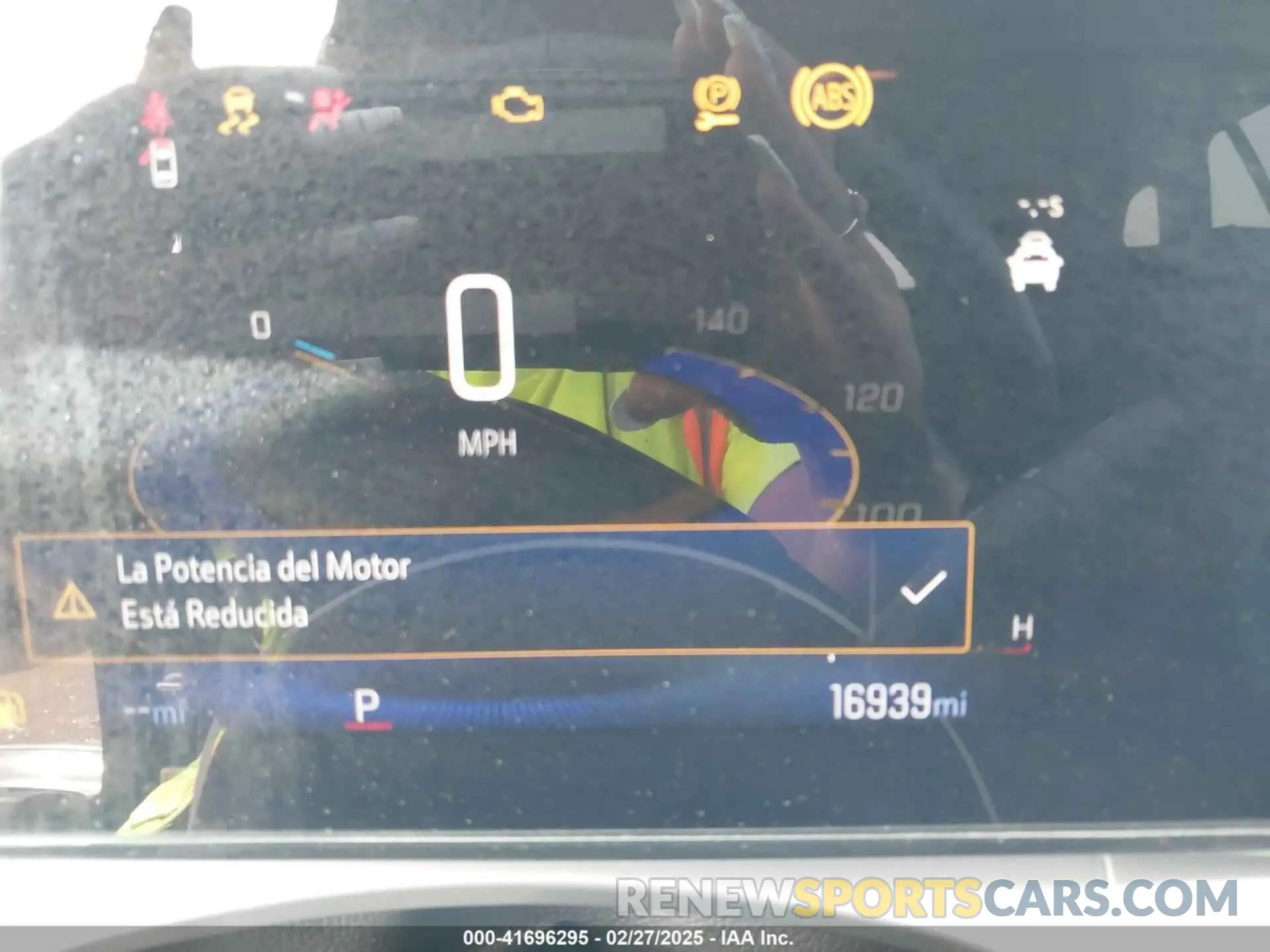 16 fotografías del automóvil dañado KL77LHE24RC087747 CHEVROLET TRAX 2024
