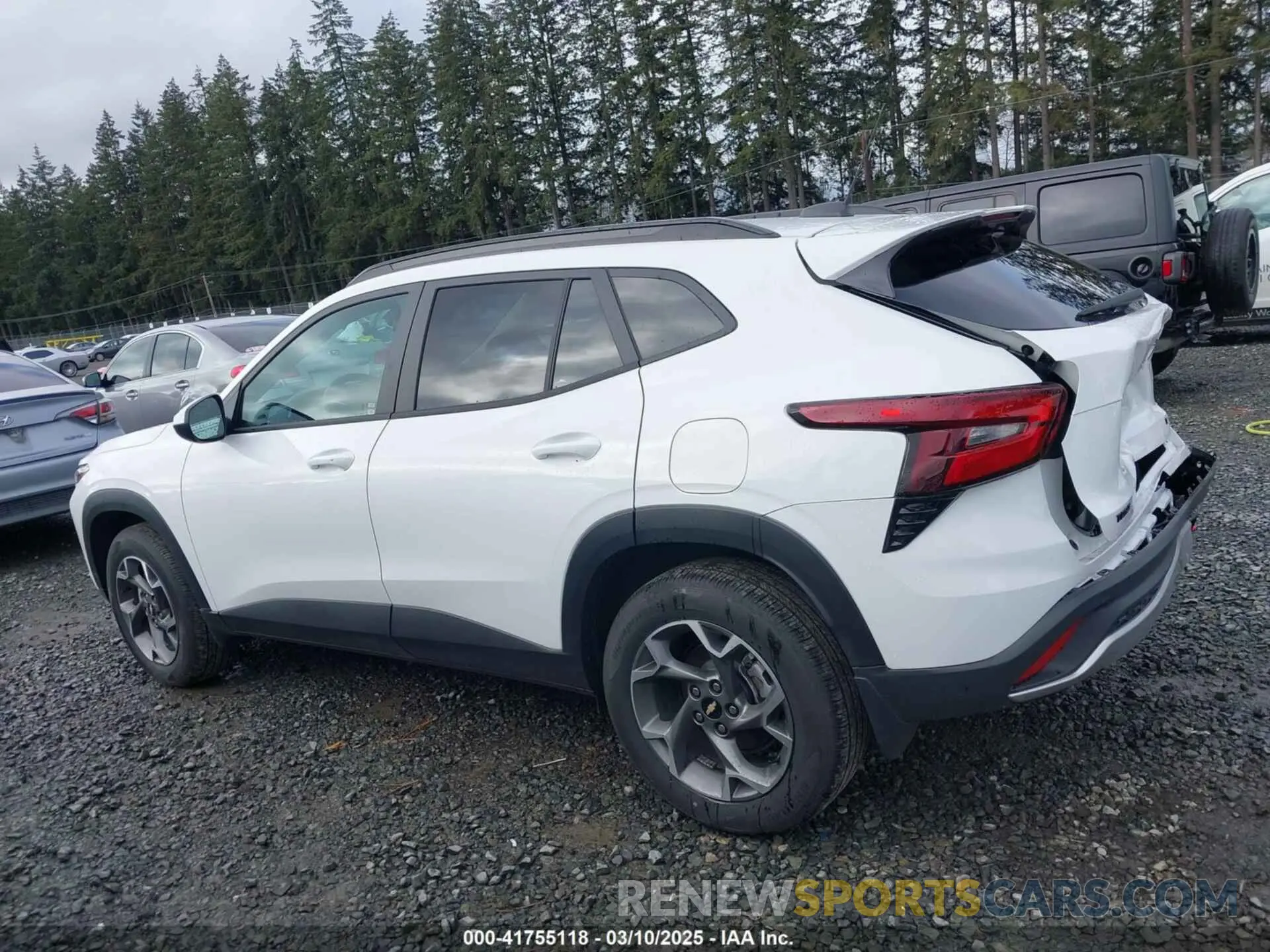 14 fotografías del automóvil dañado KL77LHE24RC164200 CHEVROLET TRAX 2024