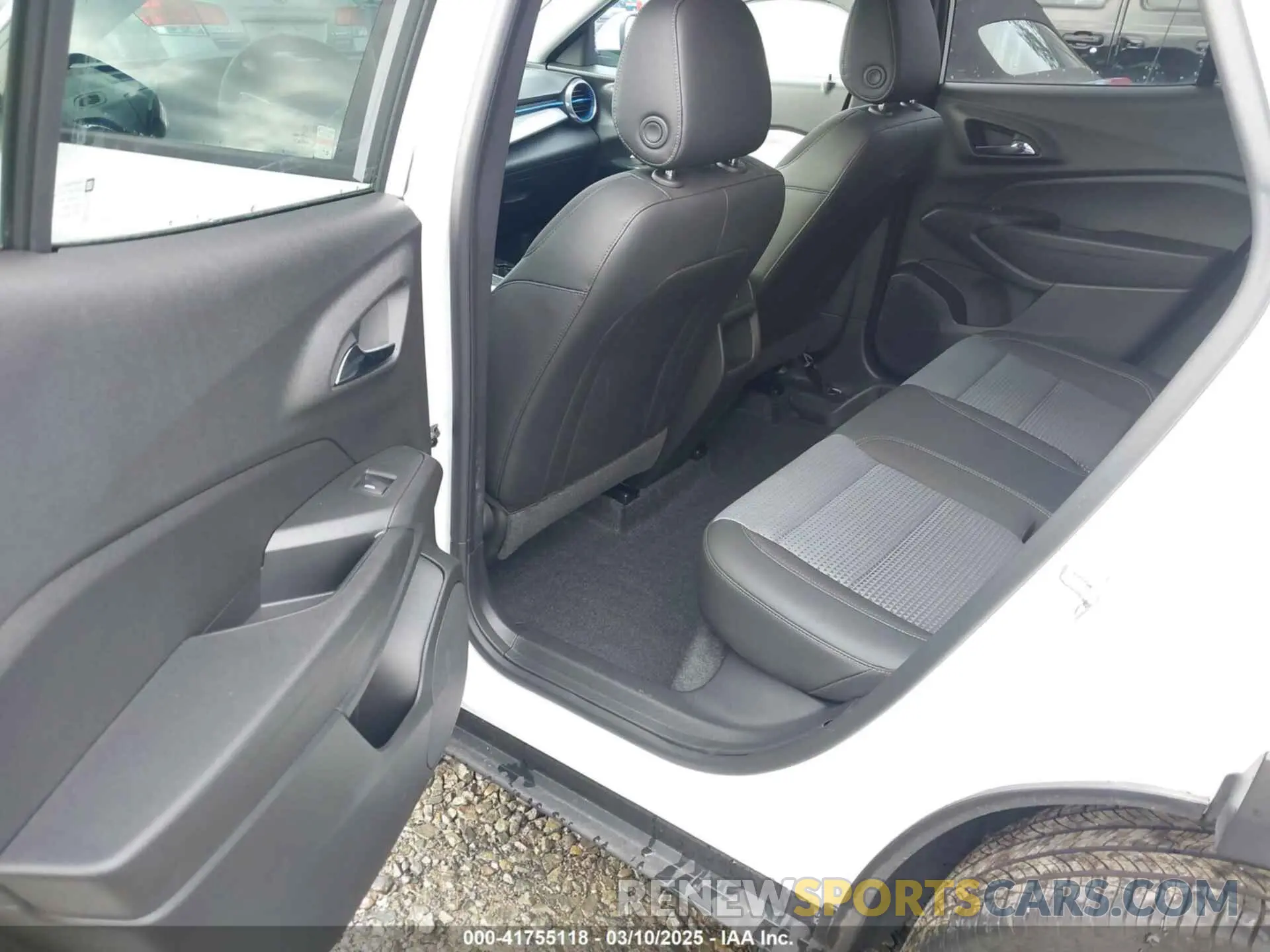 8 fotografías del automóvil dañado KL77LHE24RC164200 CHEVROLET TRAX 2024