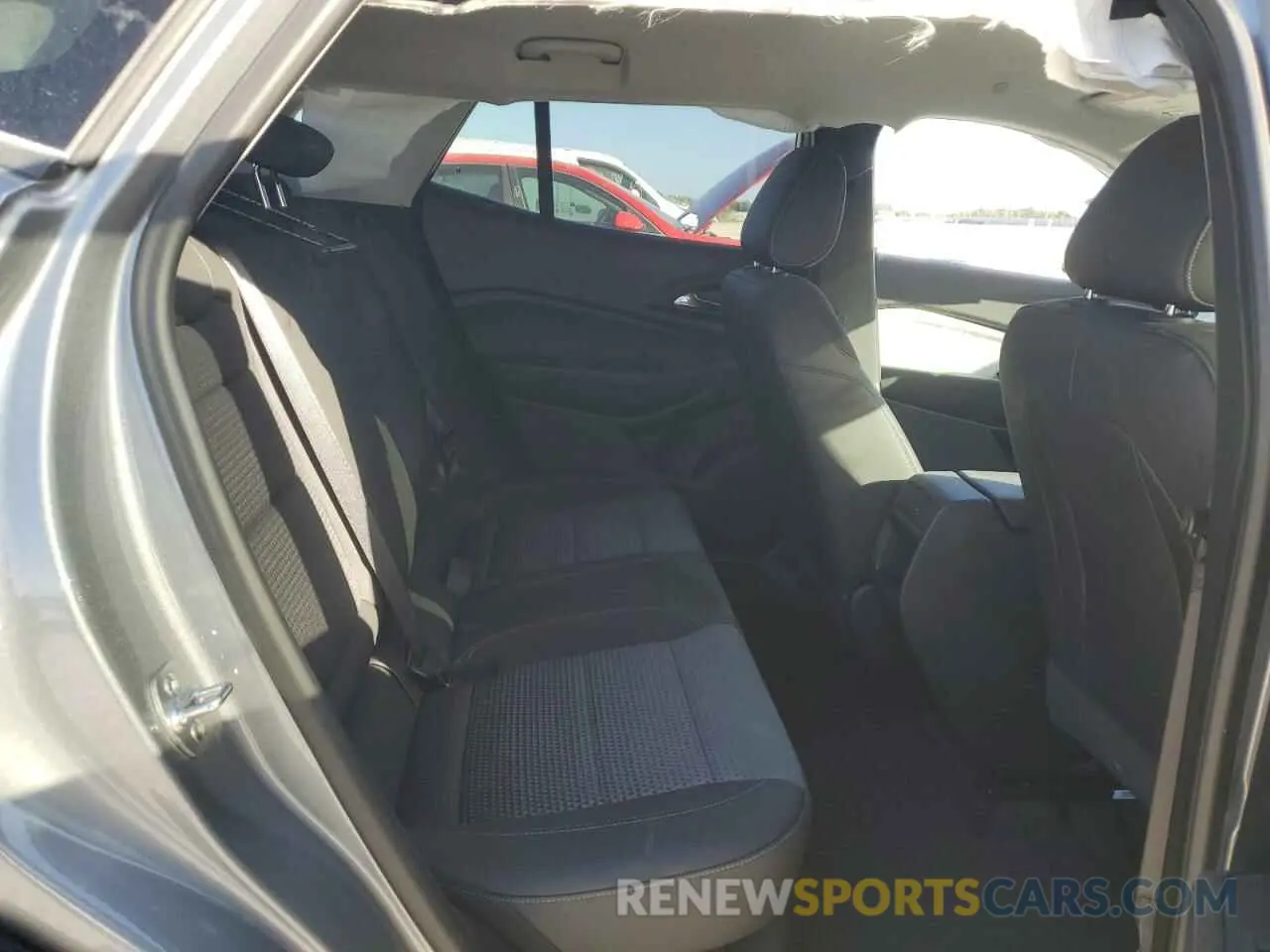 11 fotografías del automóvil dañado KL77LHE24RC207630 CHEVROLET TRAX 2024