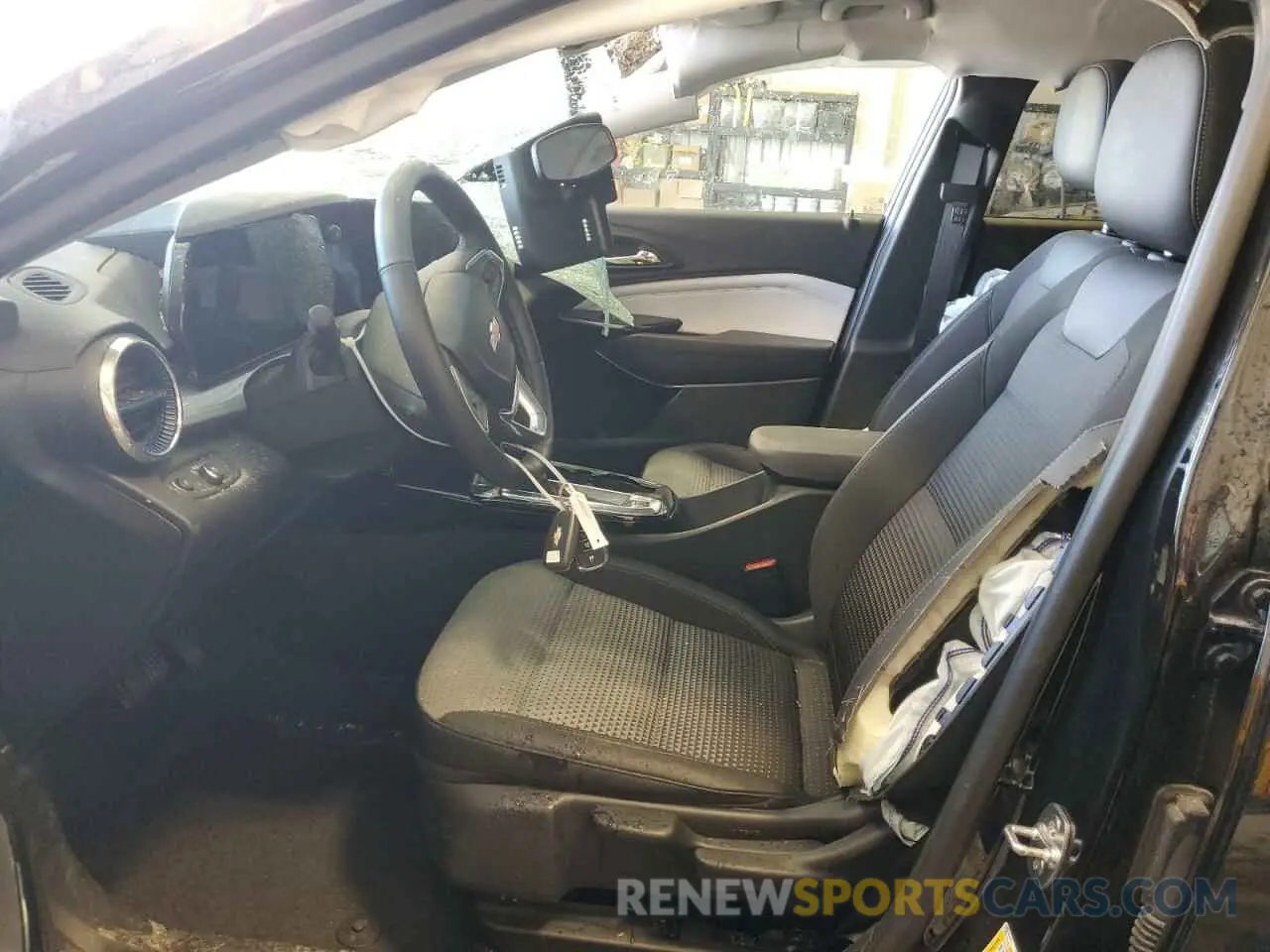 7 fotografías del automóvil dañado KL77LHE24RC237114 CHEVROLET TRAX 2024