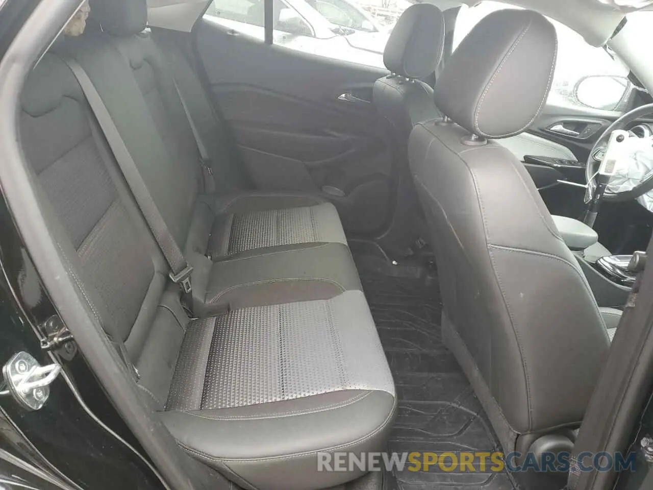 10 fotografías del automóvil dañado KL77LHE25RC082430 CHEVROLET TRAX 2024