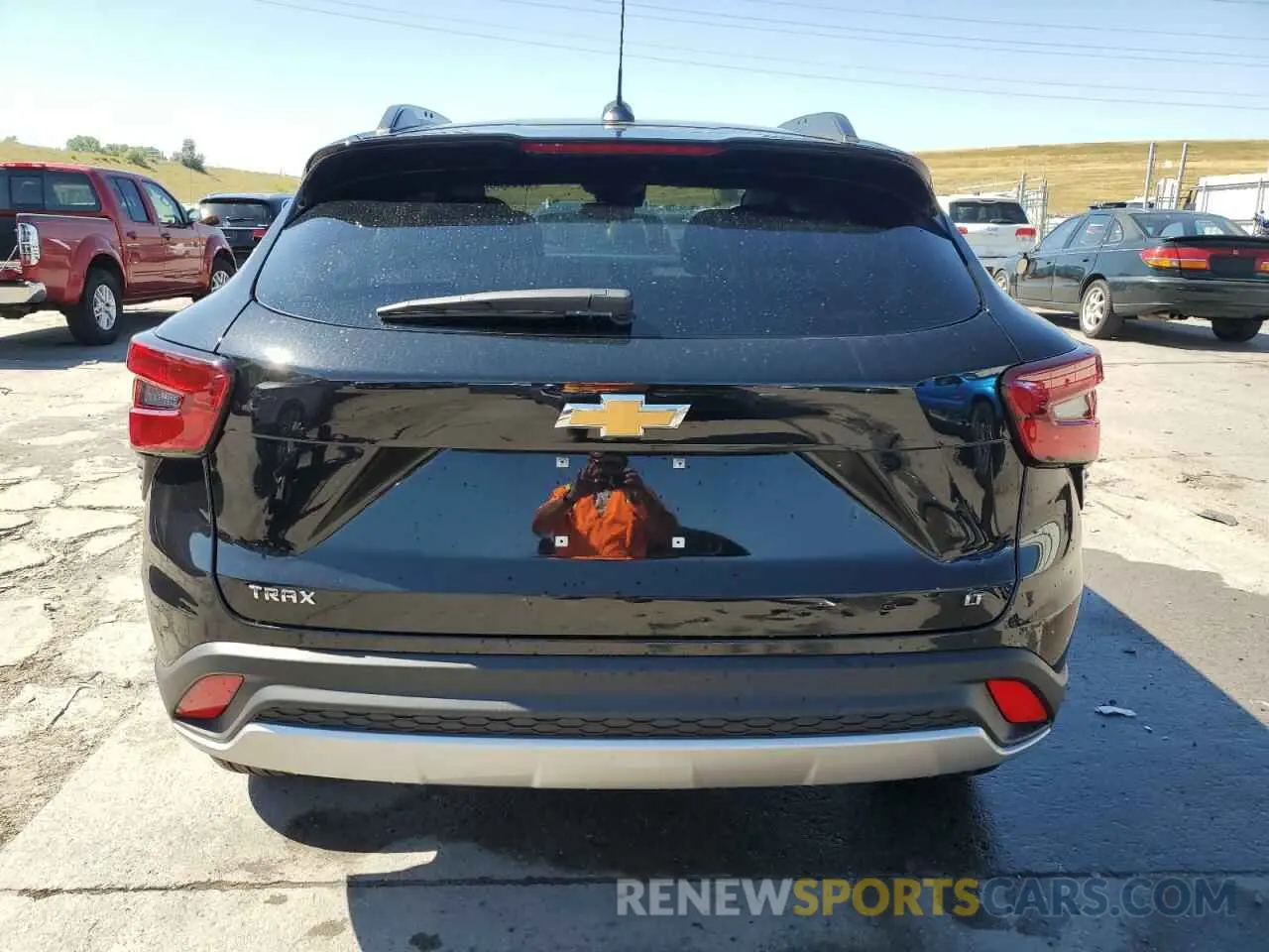 6 fotografías del automóvil dañado KL77LHE25RC089099 CHEVROLET TRAX 2024