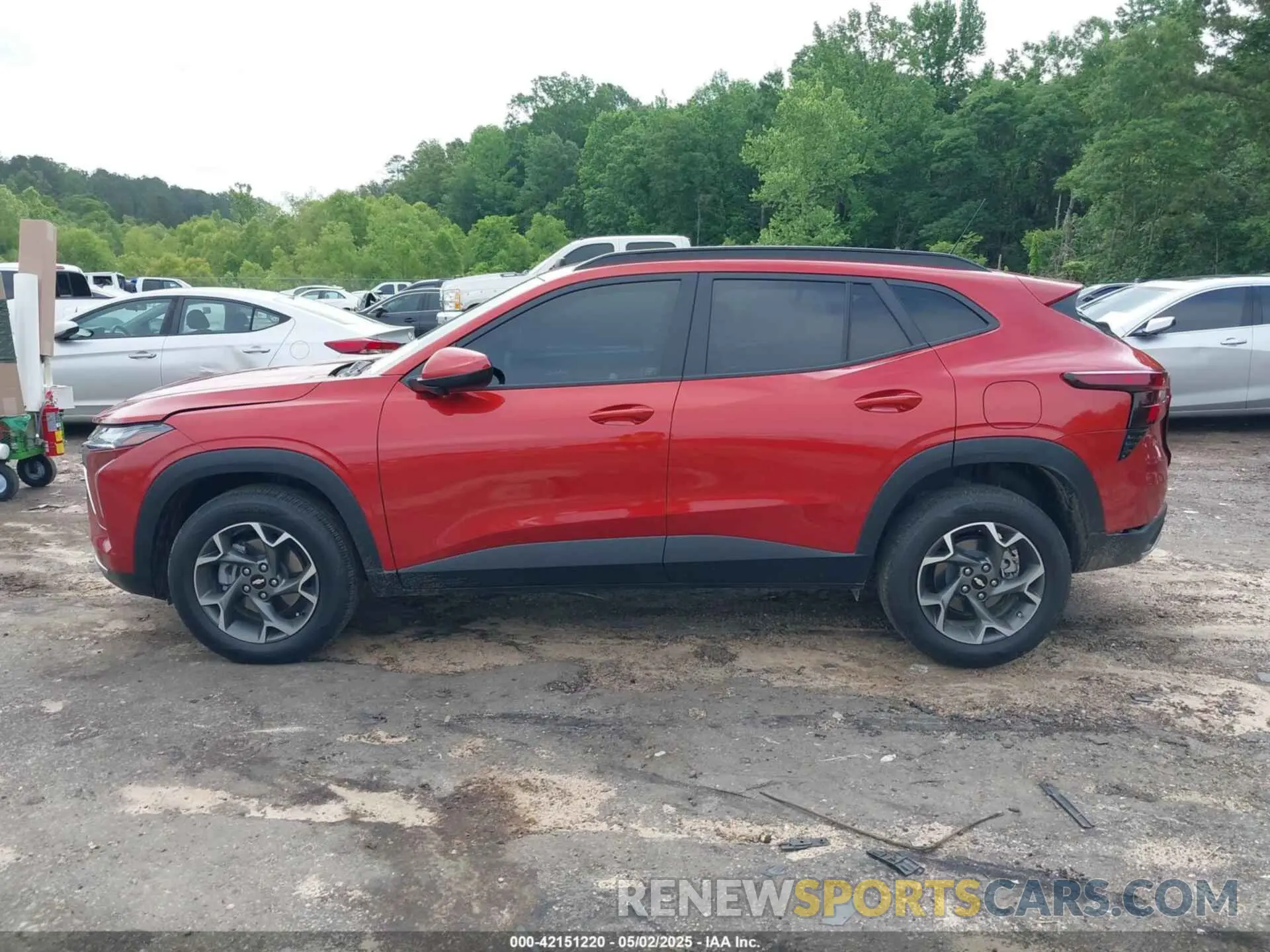 14 fotografías del automóvil dañado KL77LHE25RC218829 CHEVROLET TRAX 2024