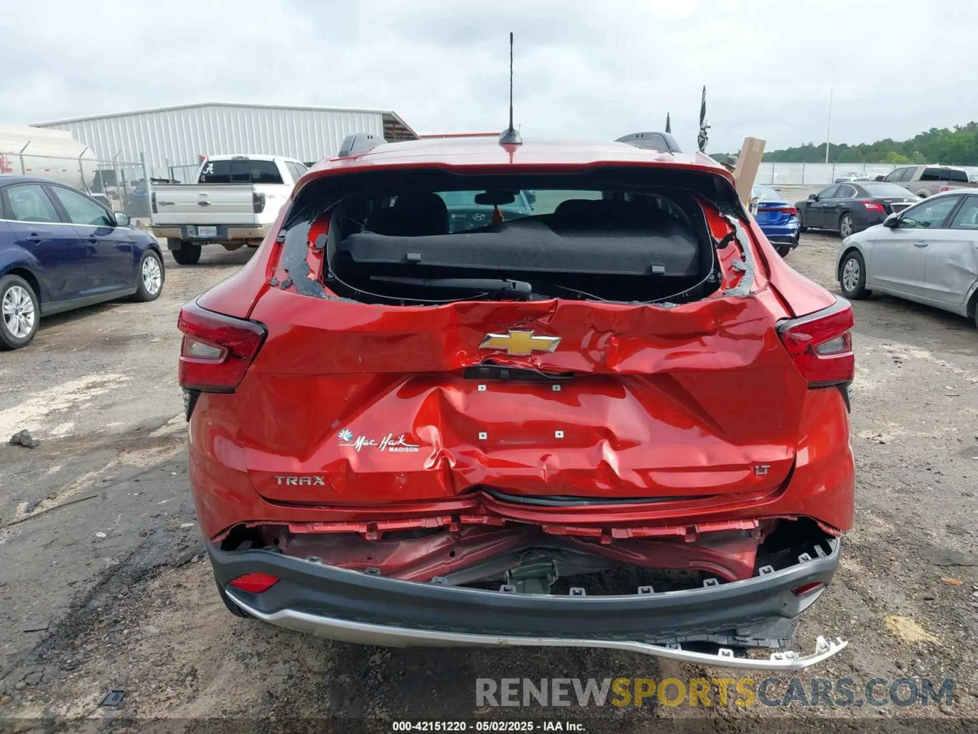 6 fotografías del automóvil dañado KL77LHE25RC218829 CHEVROLET TRAX 2024