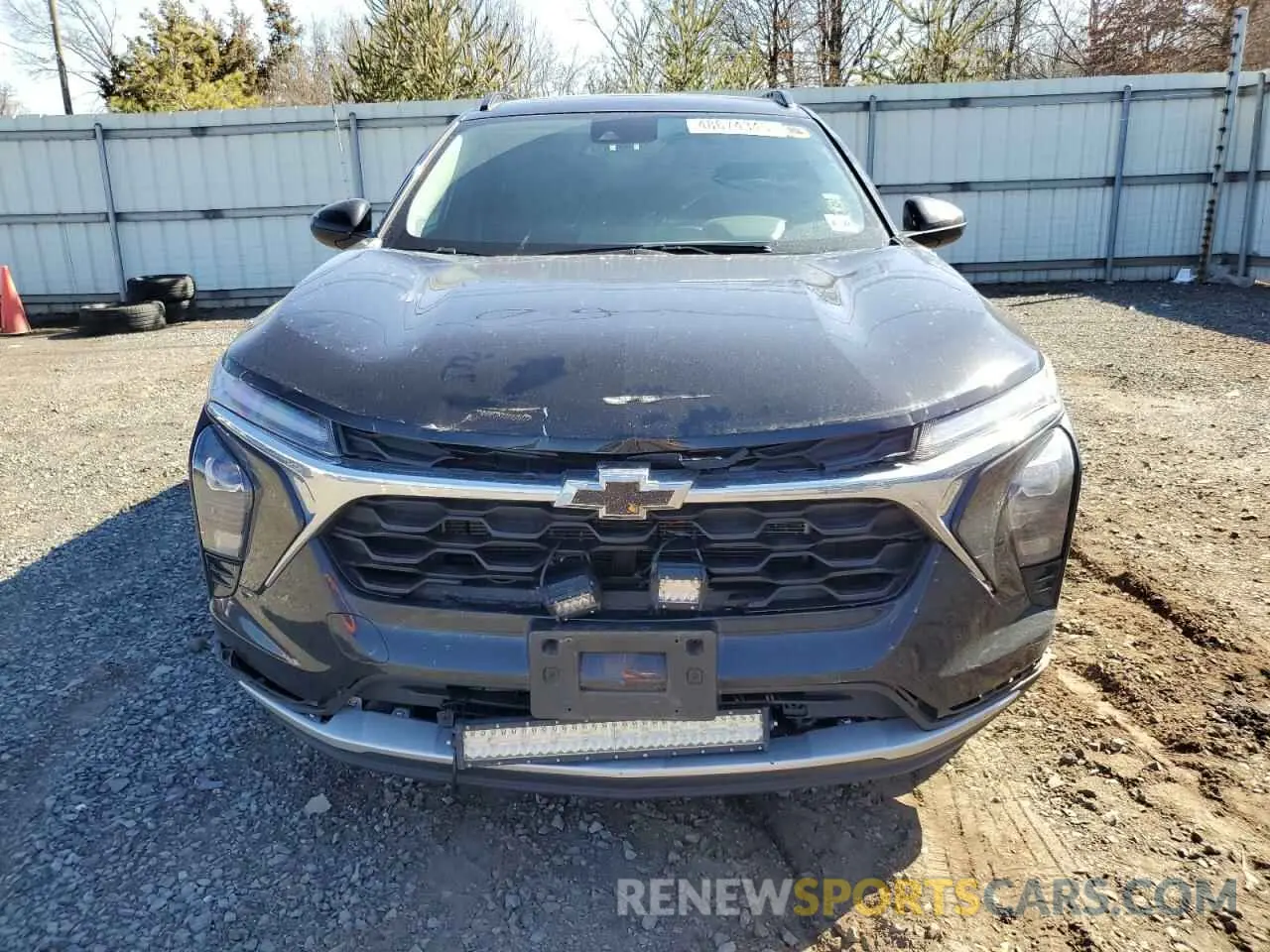 5 fotografías del automóvil dañado KL77LHE28RC000478 CHEVROLET TRAX 2024