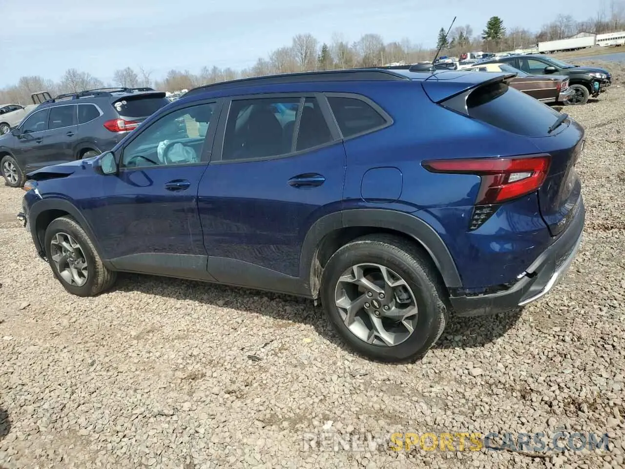 2 fotografías del automóvil dañado KL77LHE28RC012114 CHEVROLET TRAX 2024