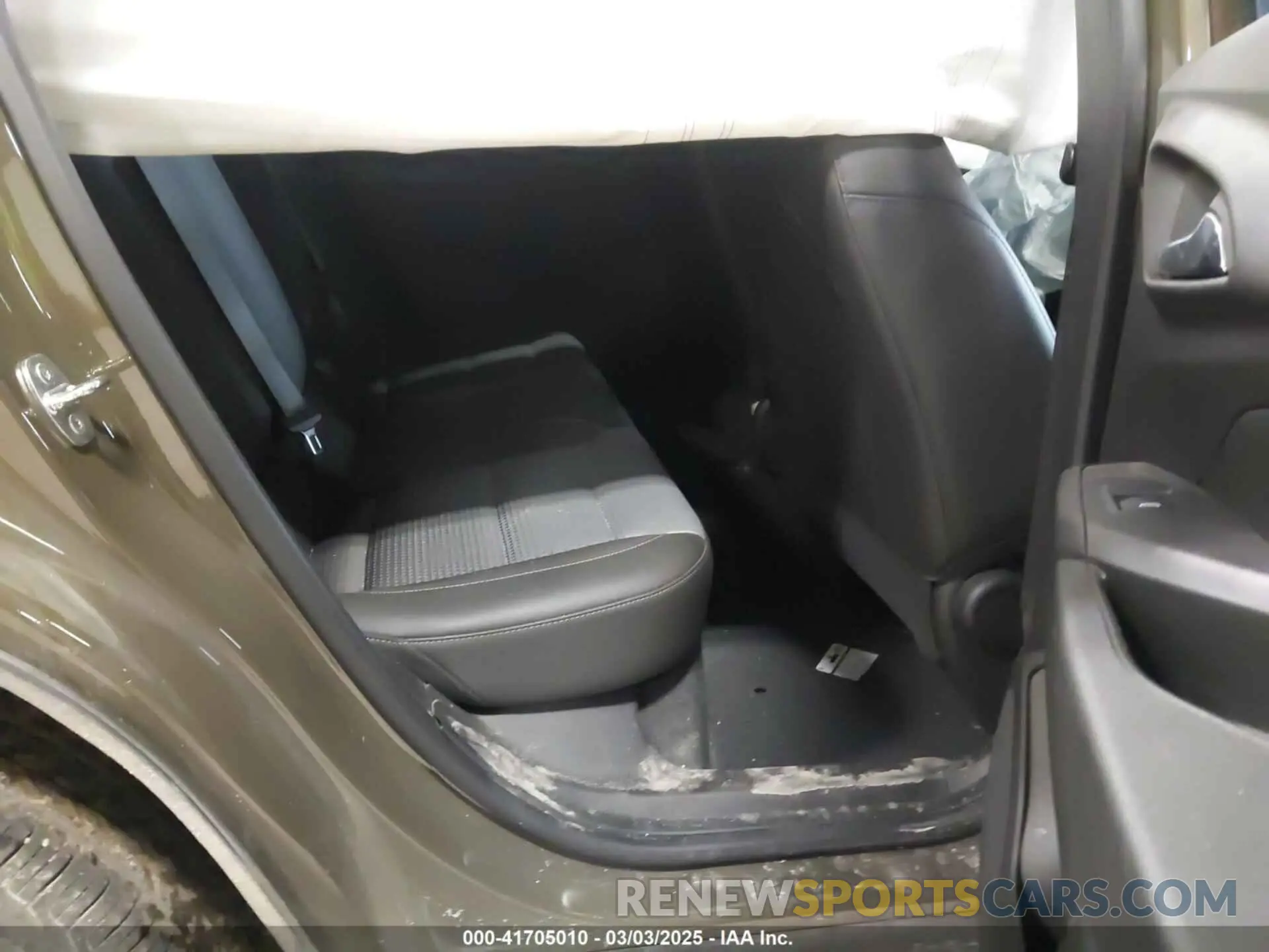 8 fotografías del automóvil dañado KL77LHE28RC101679 CHEVROLET TRAX 2024