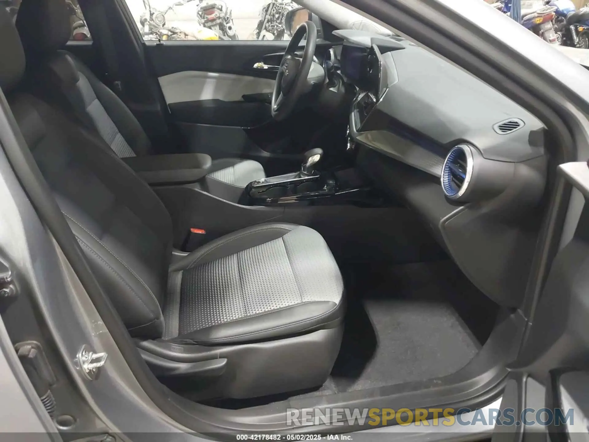 5 fotografías del automóvil dañado KL77LHE28RC112469 CHEVROLET TRAX 2024