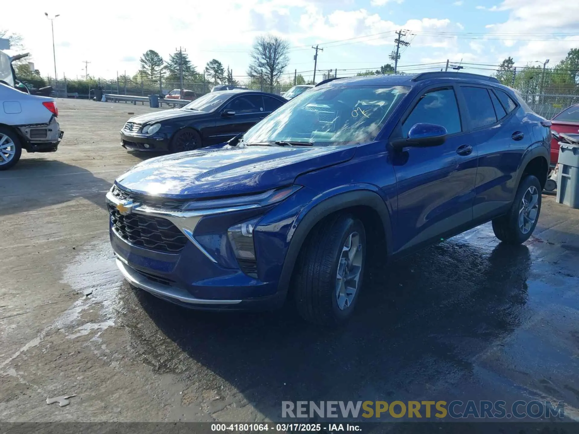 2 fotografías del automóvil dañado KL77LHE28RC134455 CHEVROLET TRAX 2024