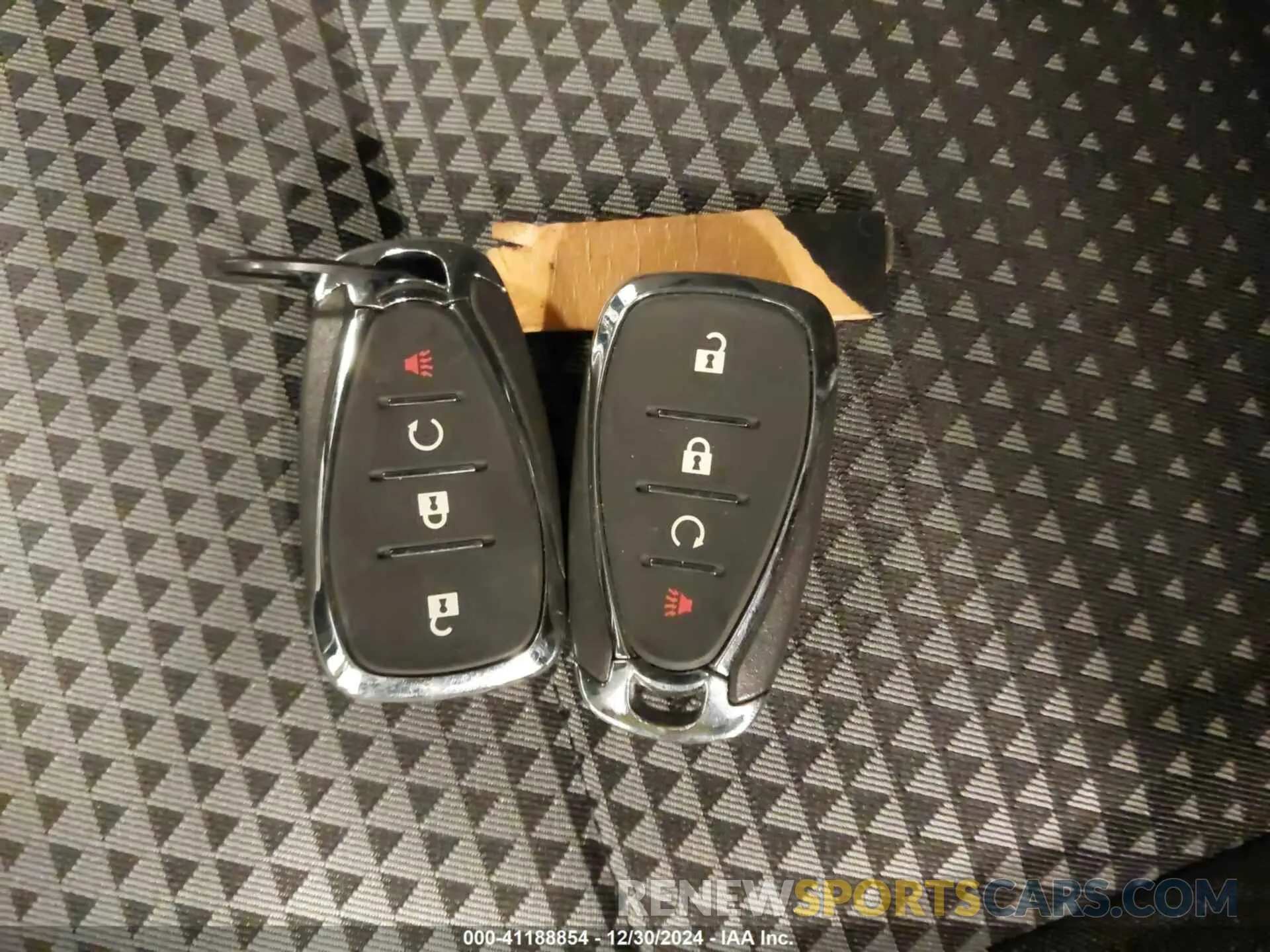 11 fotografías del automóvil dañado KL77LHE28RC200793 CHEVROLET TRAX 2024