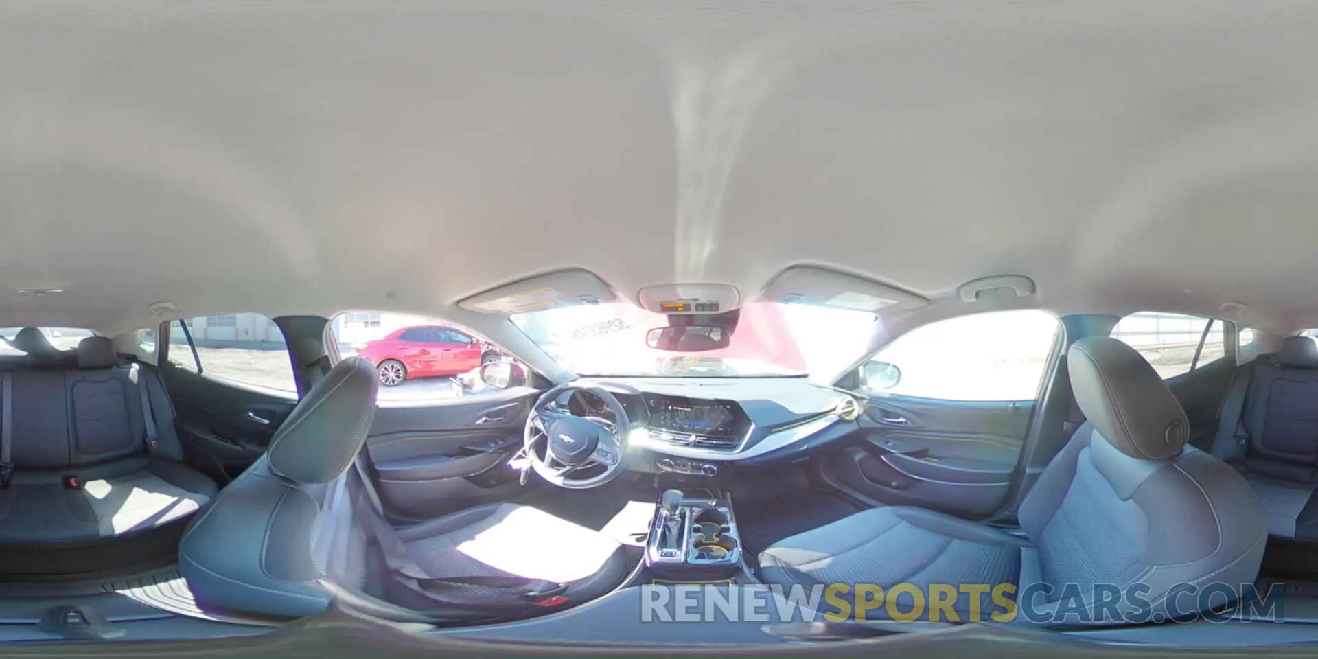 14 fotografías del automóvil dañado KL77LHE28RC233406 CHEVROLET TRAX 2024